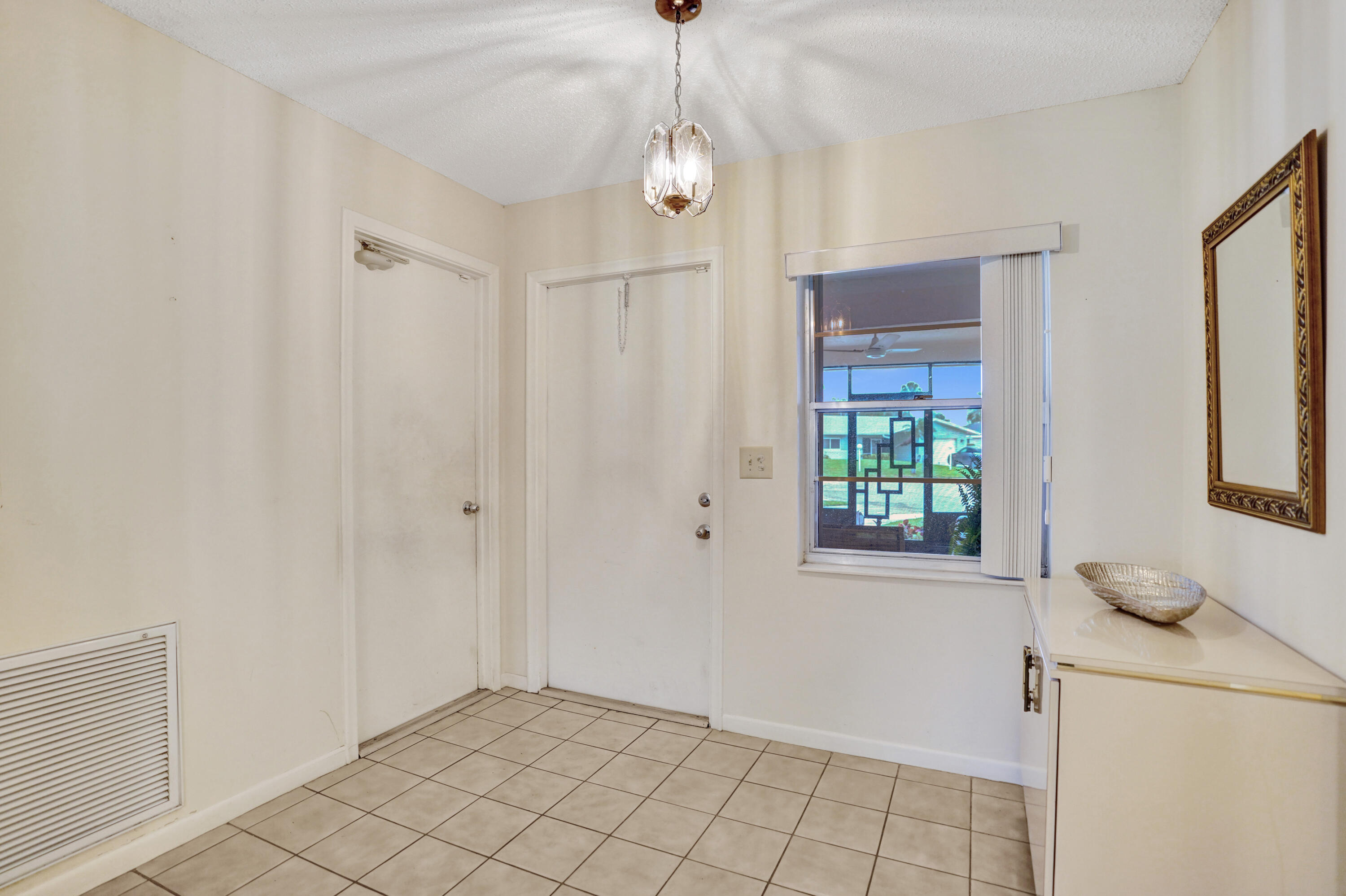 13841 Packard Terrace