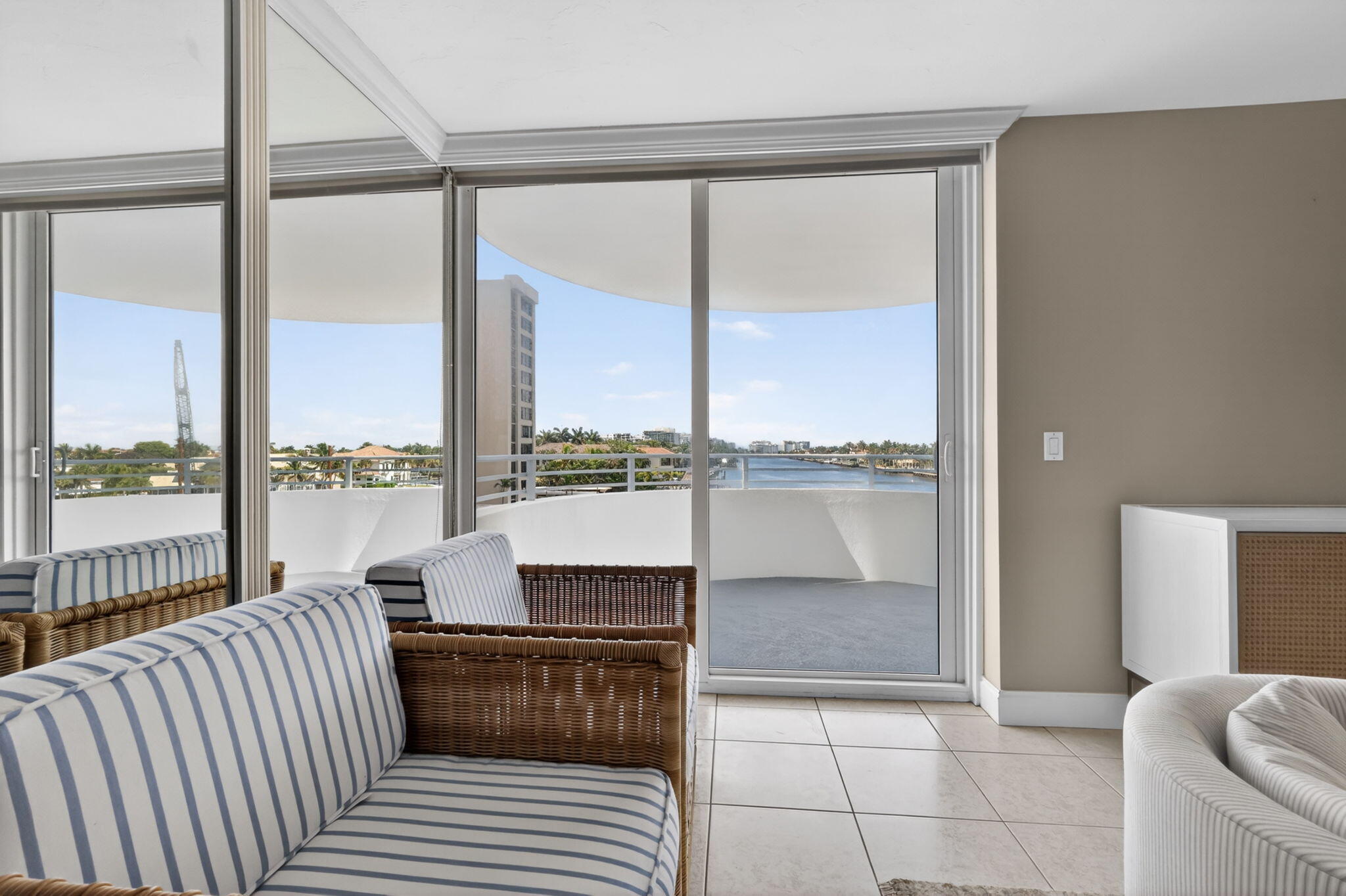 2200 S Ocean Boulevard 401