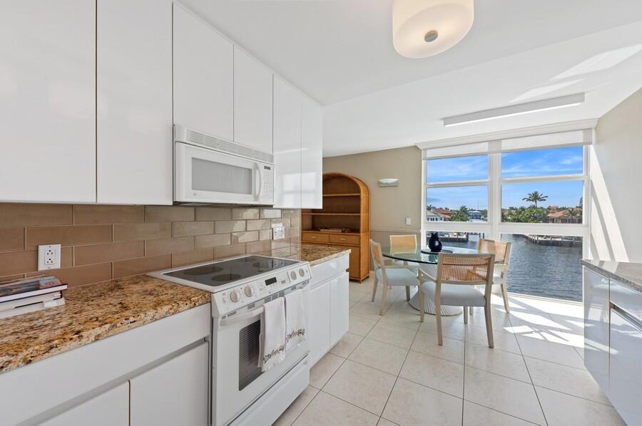 2200 S Ocean Boulevard 401