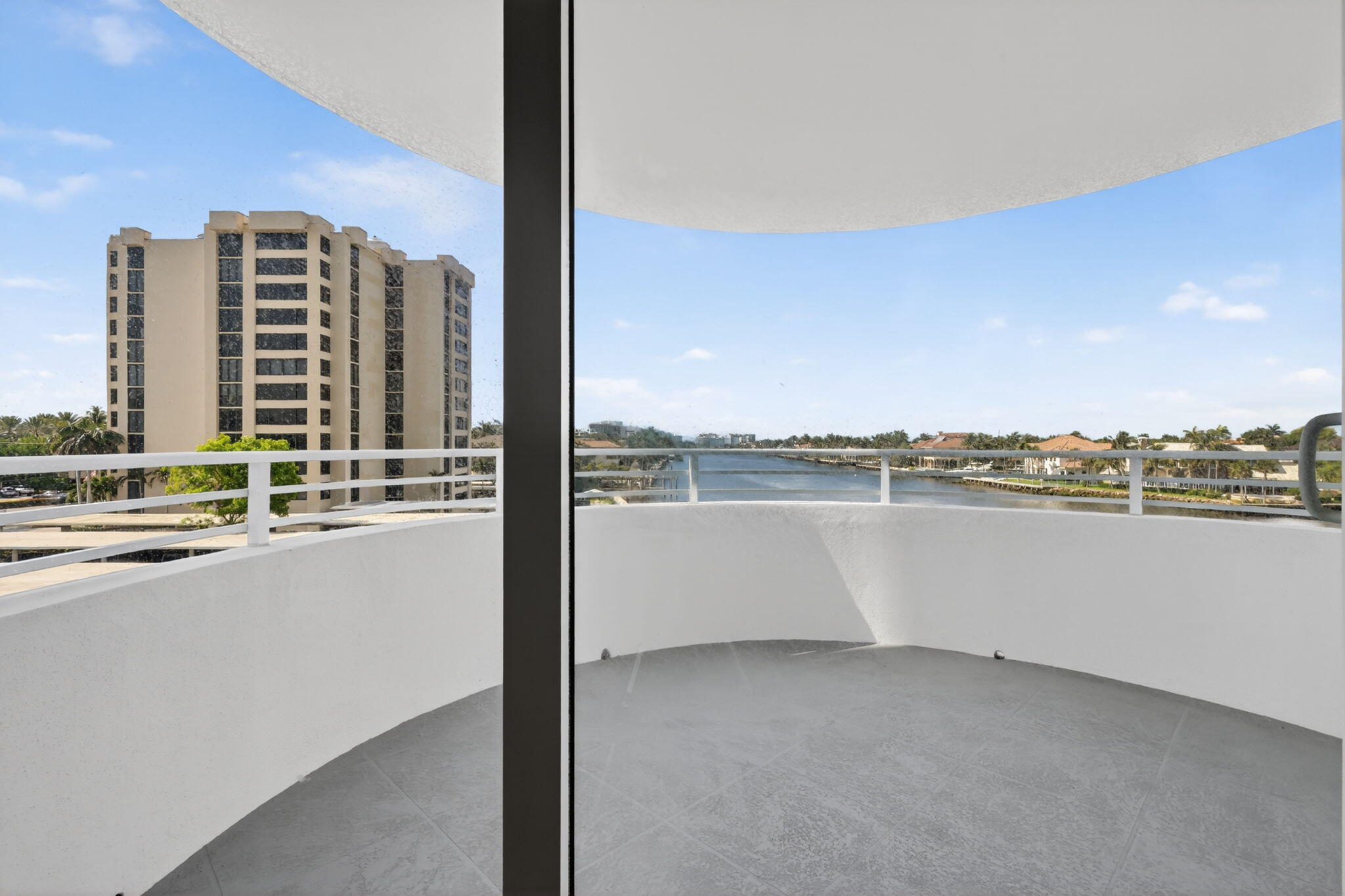 2200 S Ocean Boulevard 401