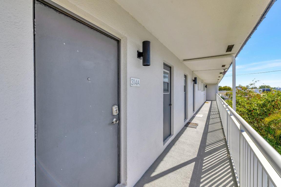 4025 N Federal Highway 314a