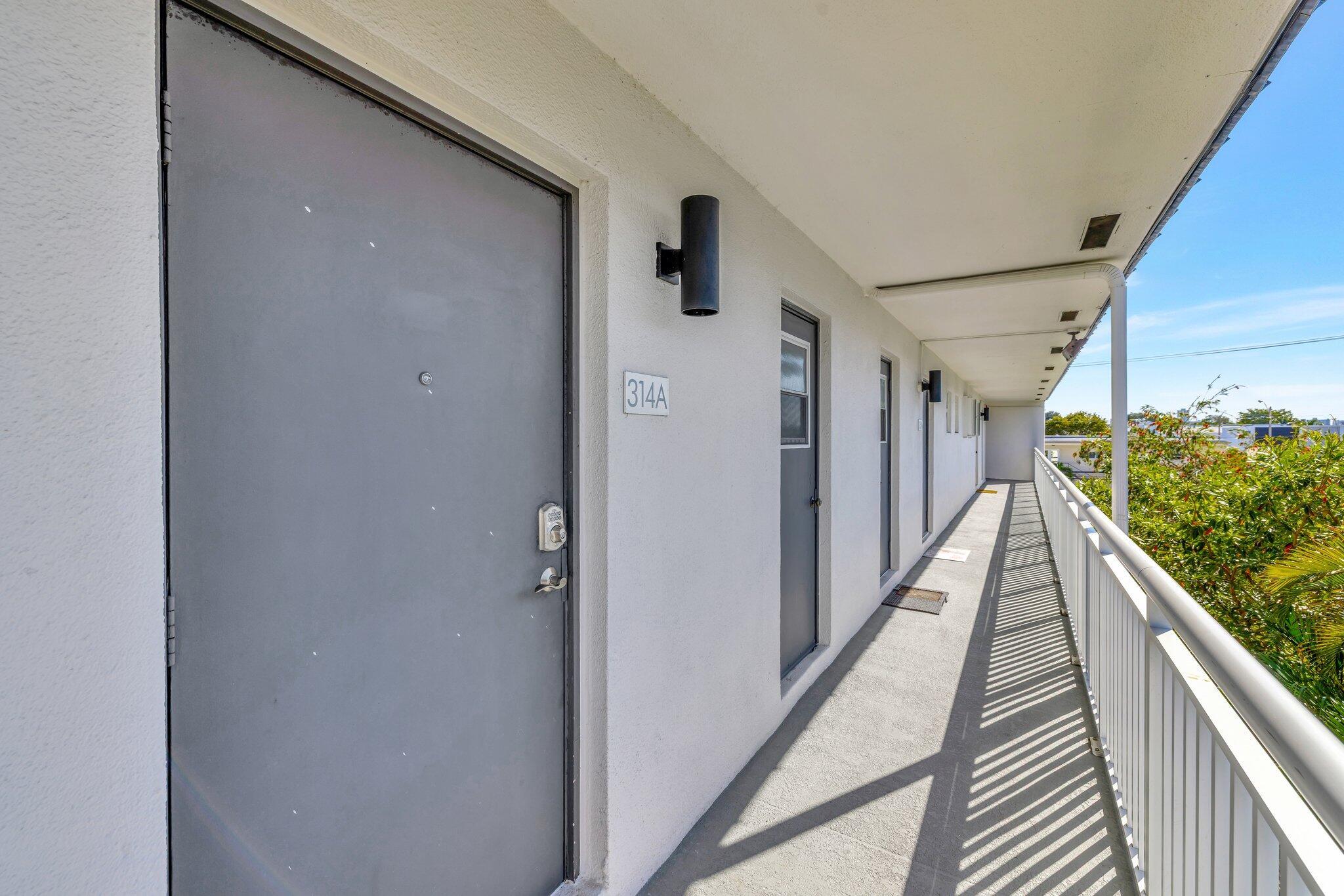 4025 N Federal Highway 314a