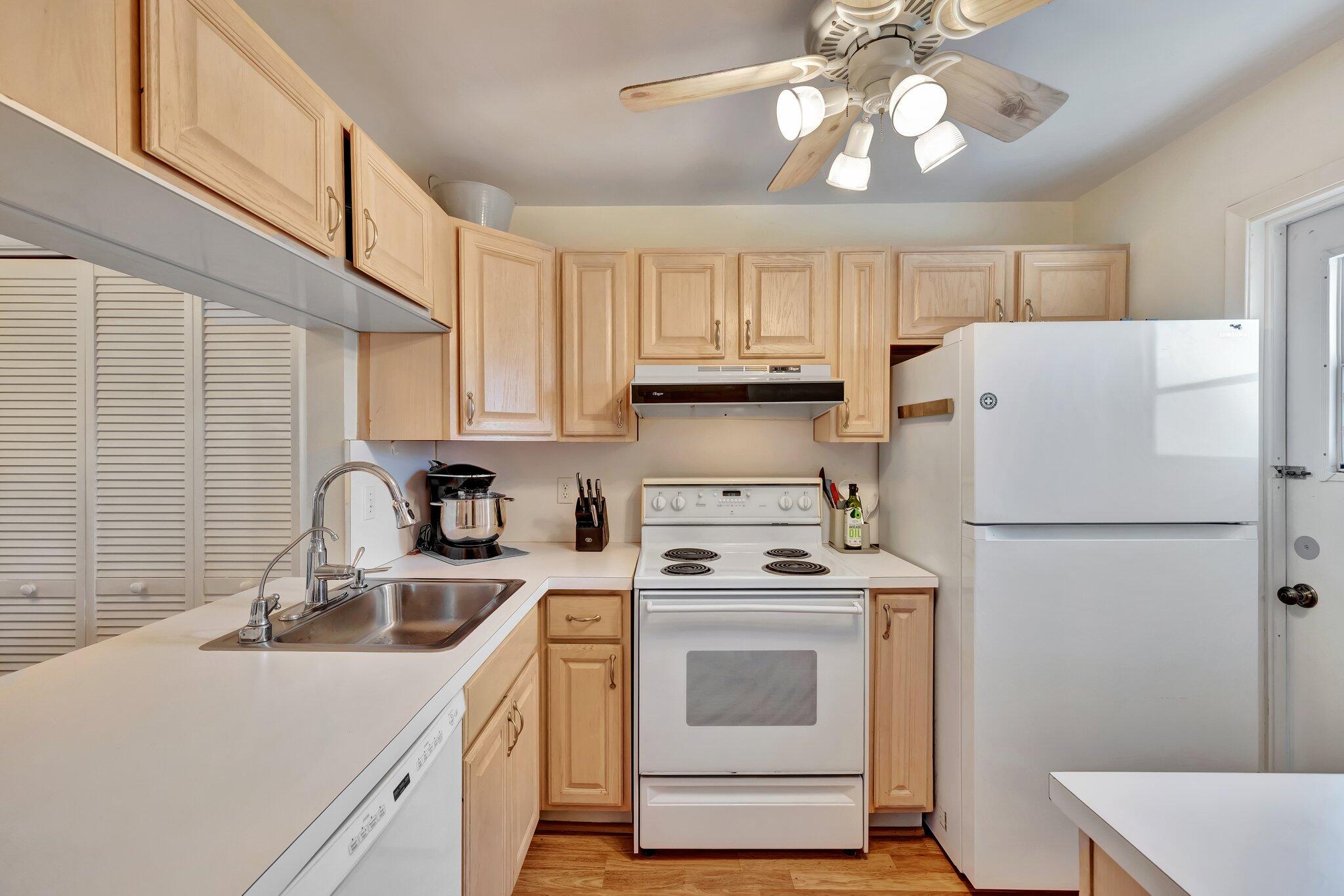 4025 N Federal Highway 314a