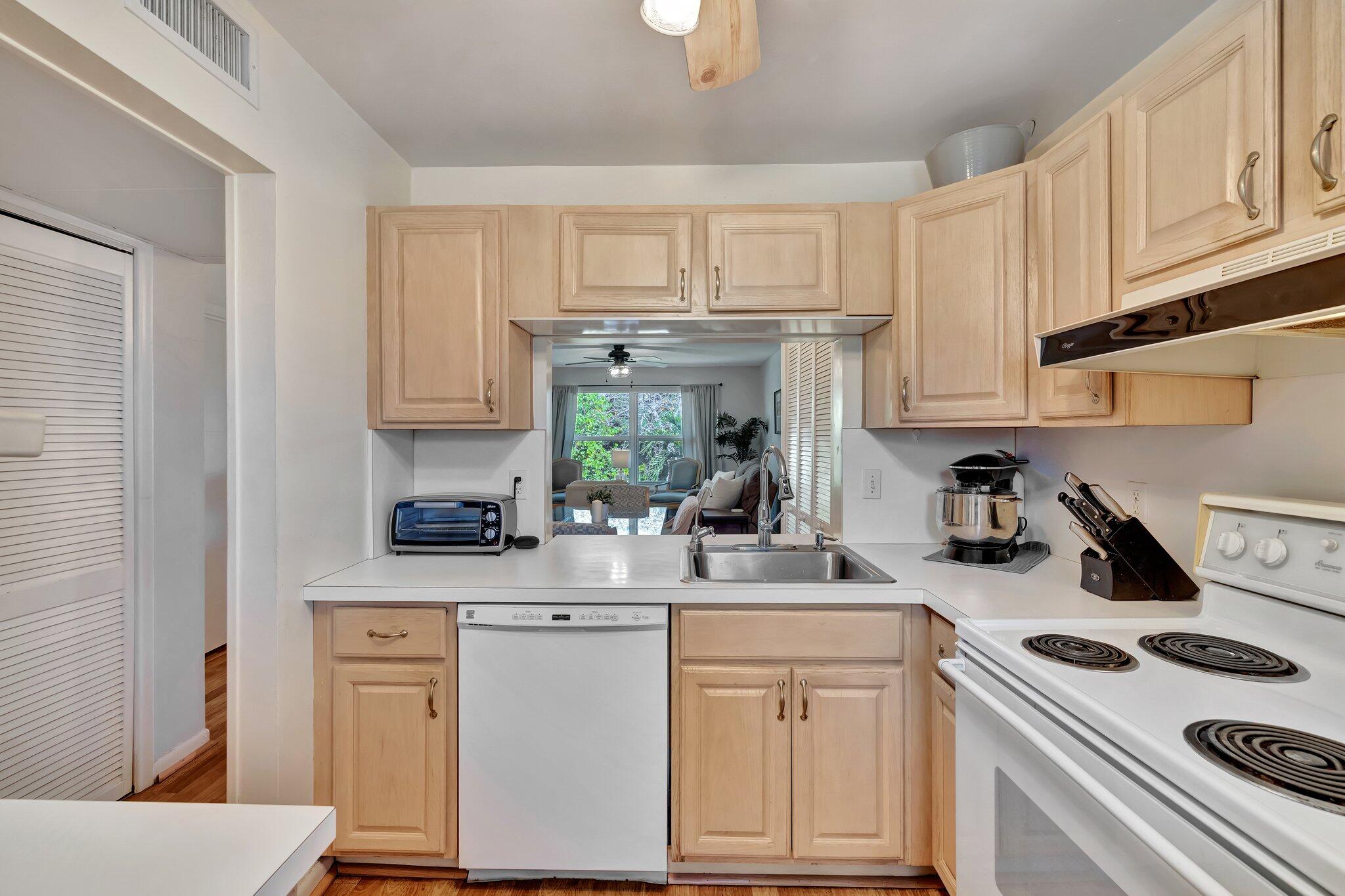 4025 N Federal Highway 314a