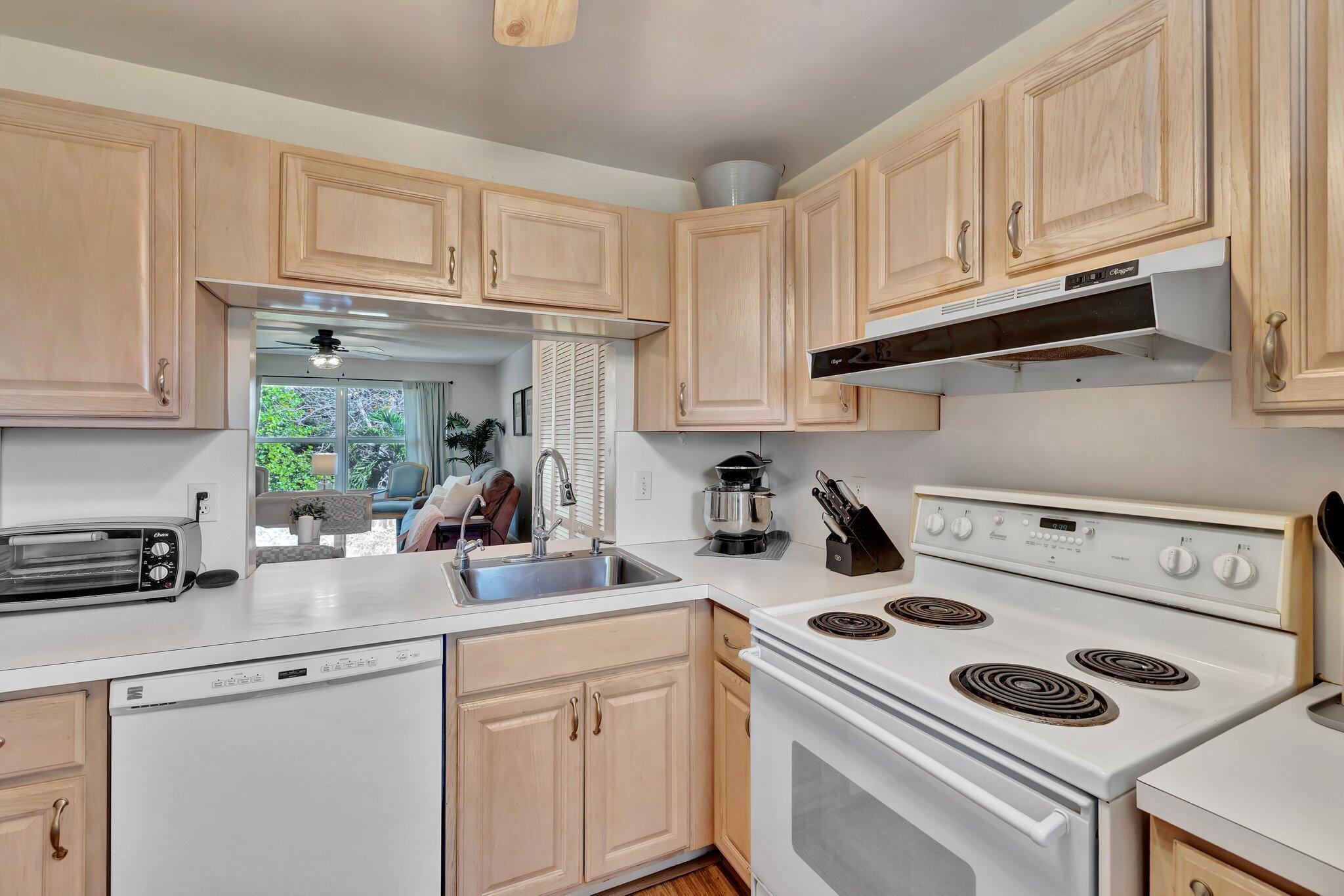 4025 N Federal Highway 314a