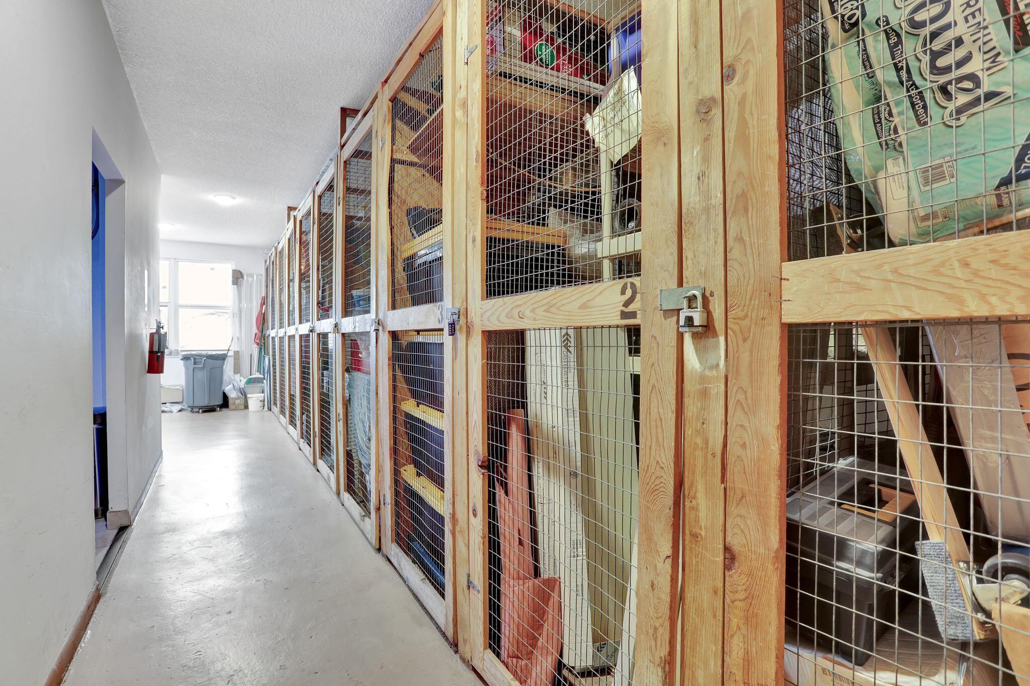 1149 Hillsboro Mile 112 N