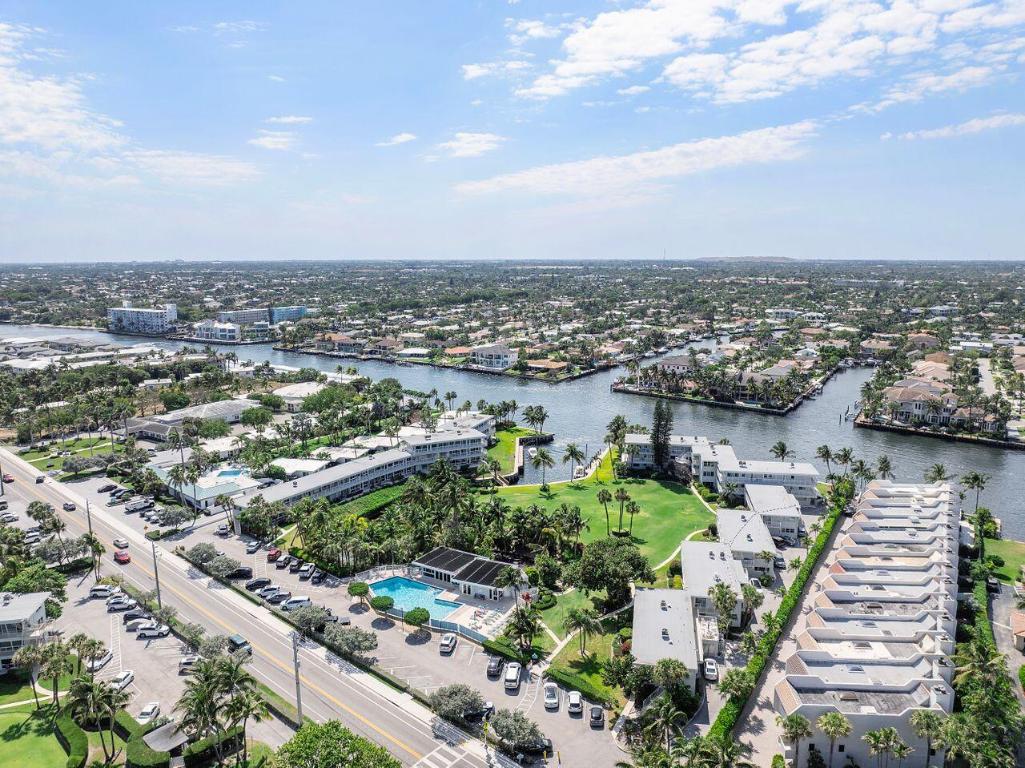 1221 Hillsboro Mile 40a