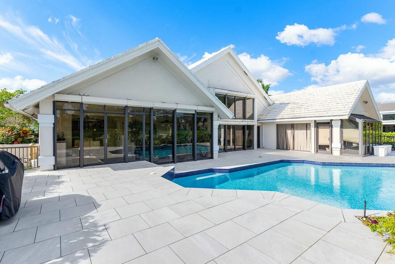 4869 Tallowwood Lane