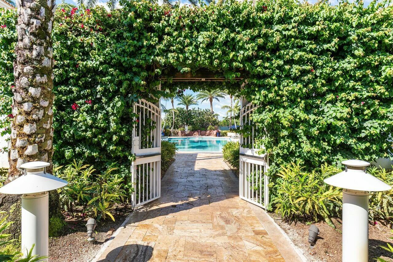 4869 Tallowwood Lane