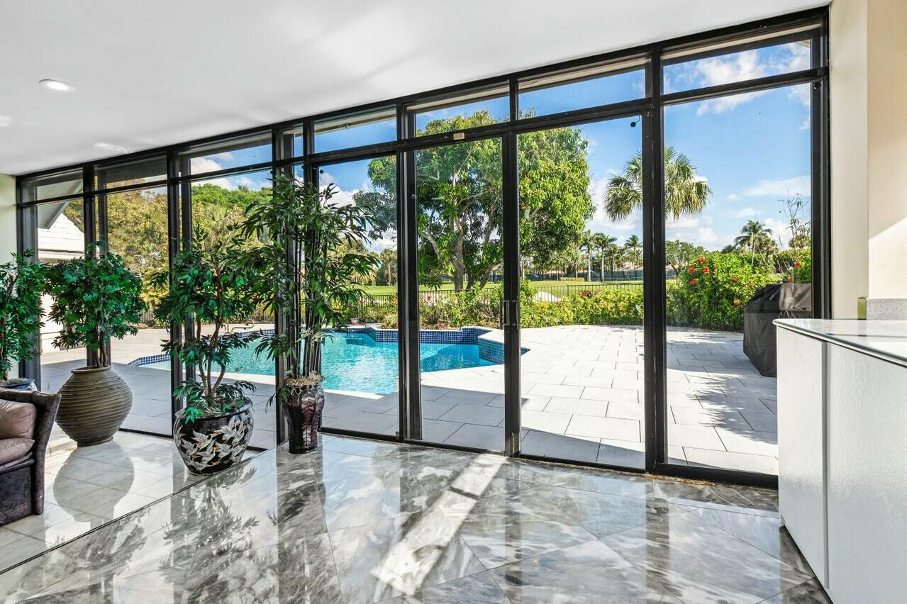 4869 Tallowwood Lane