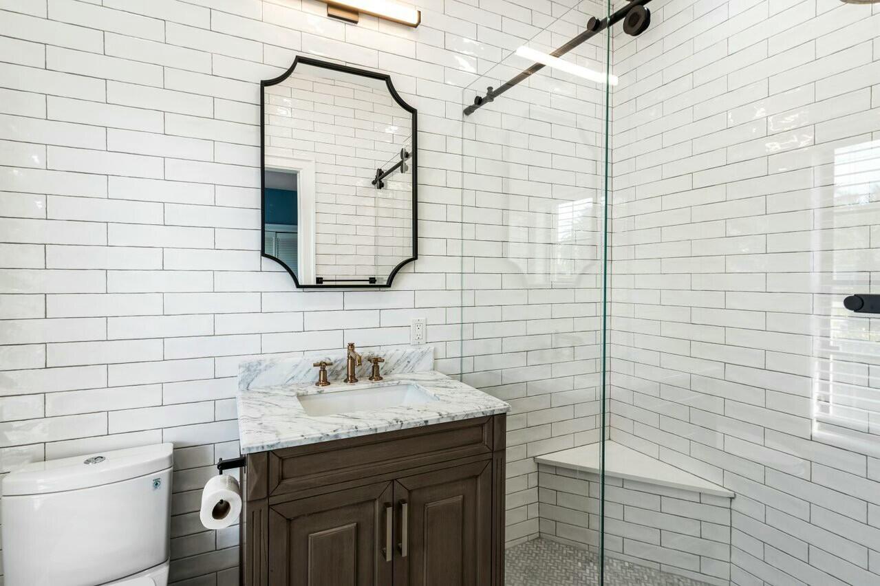 4869 Tallowwood Lane