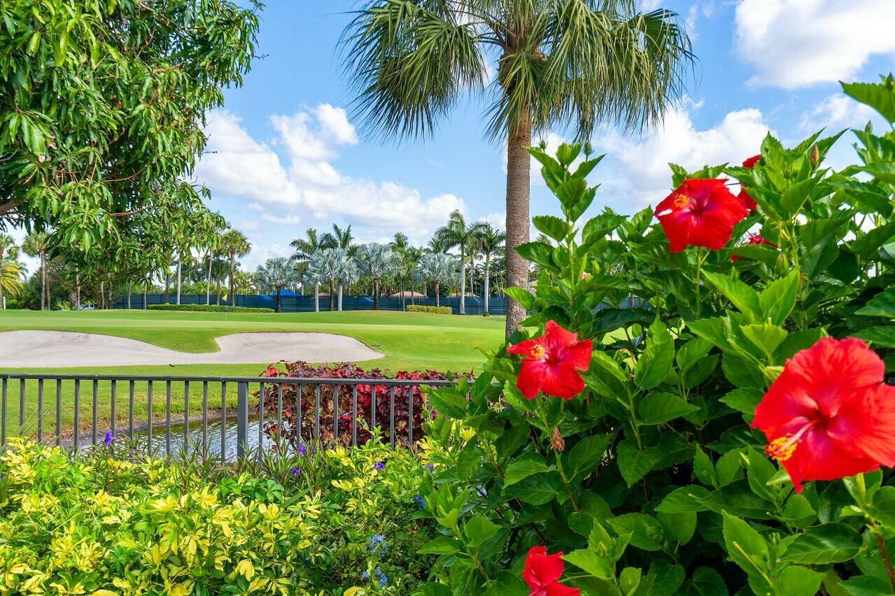 4869 Tallowwood Lane