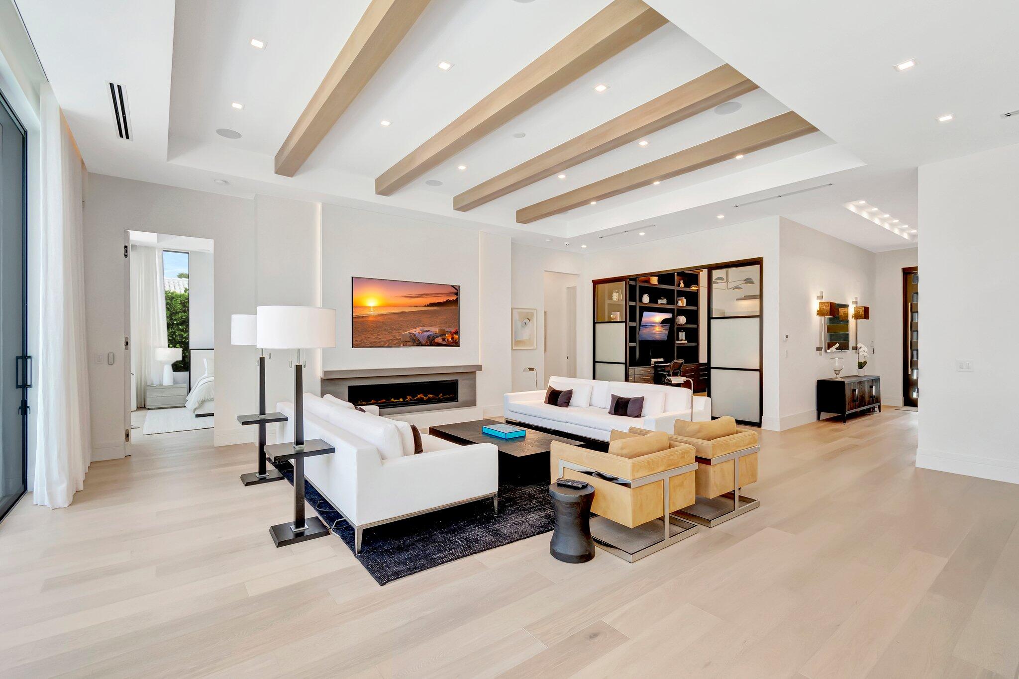 811 Granada Drive