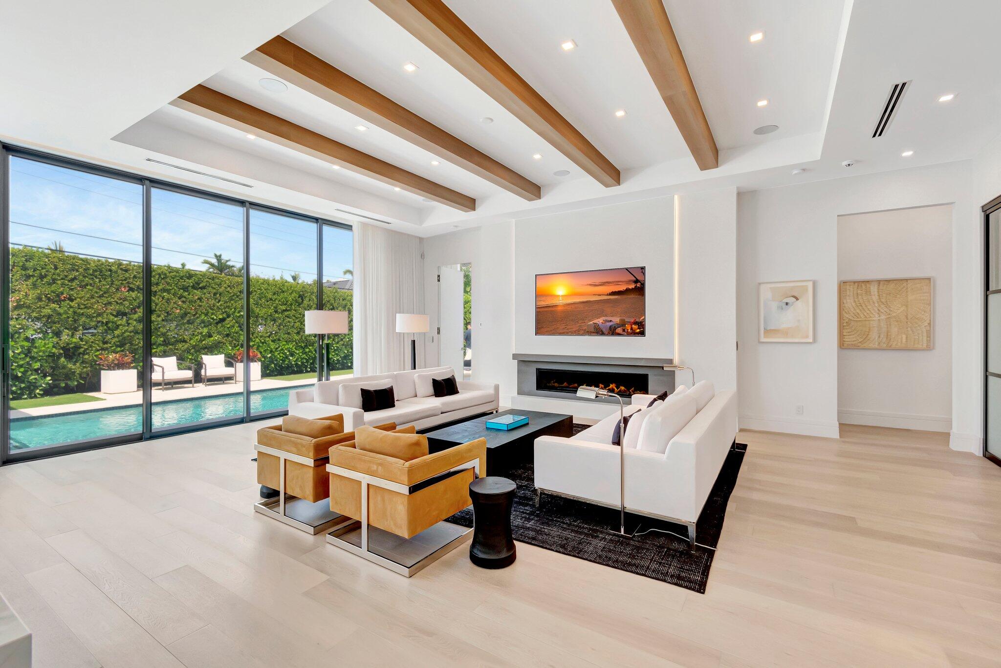 811 Granada Drive