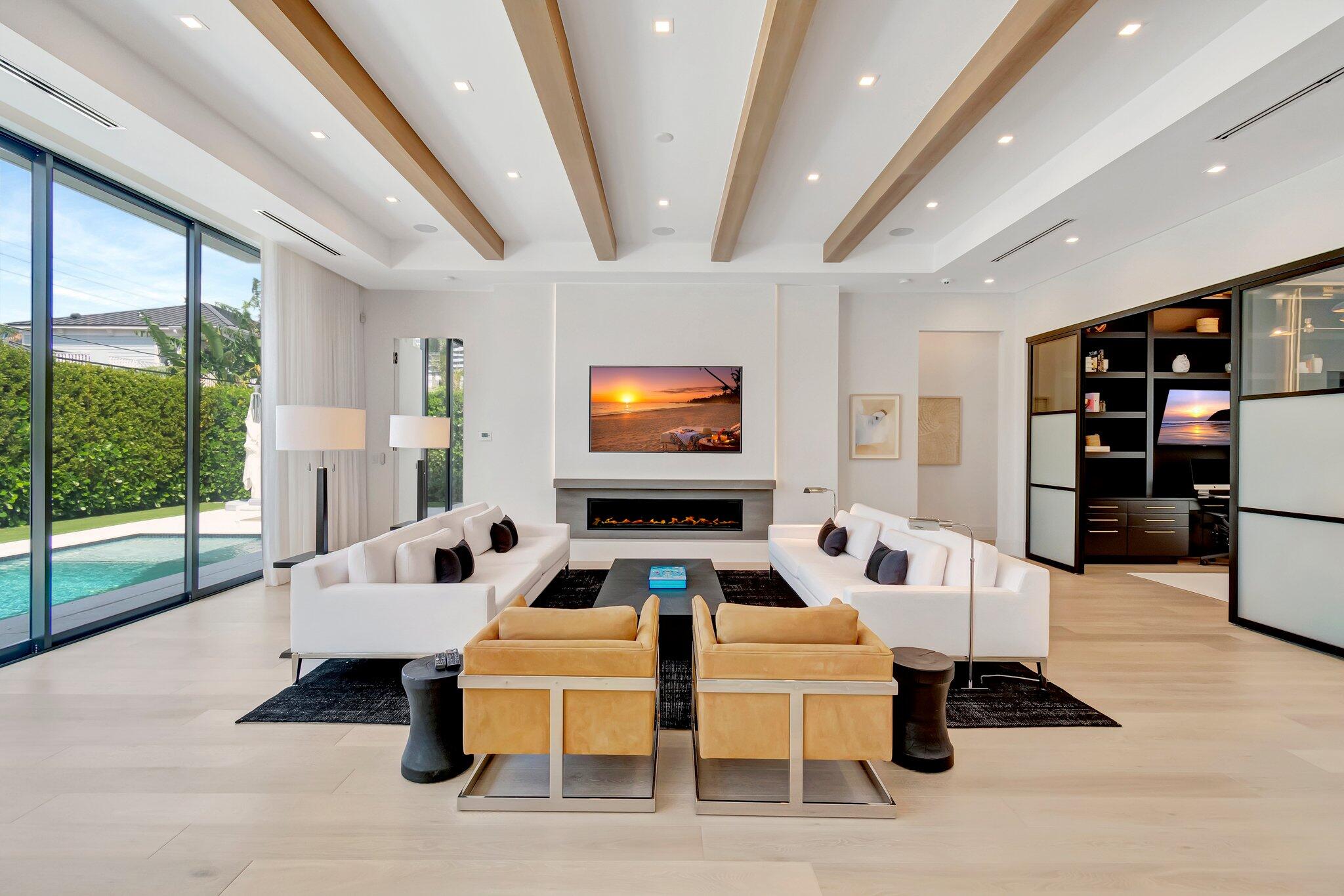 811 Granada Drive