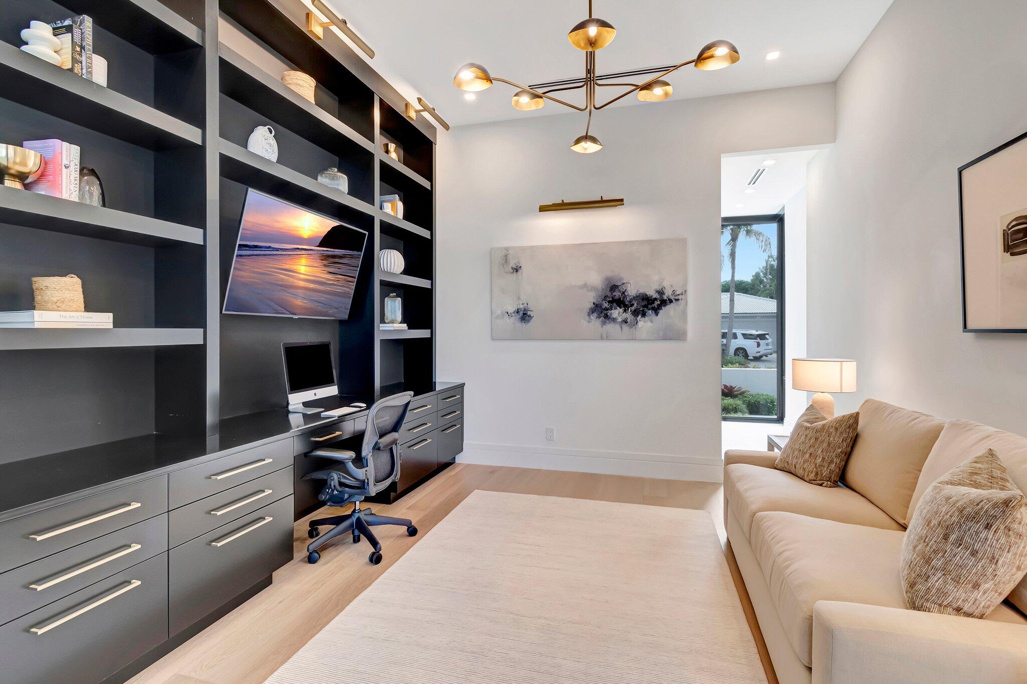 811 Granada Drive