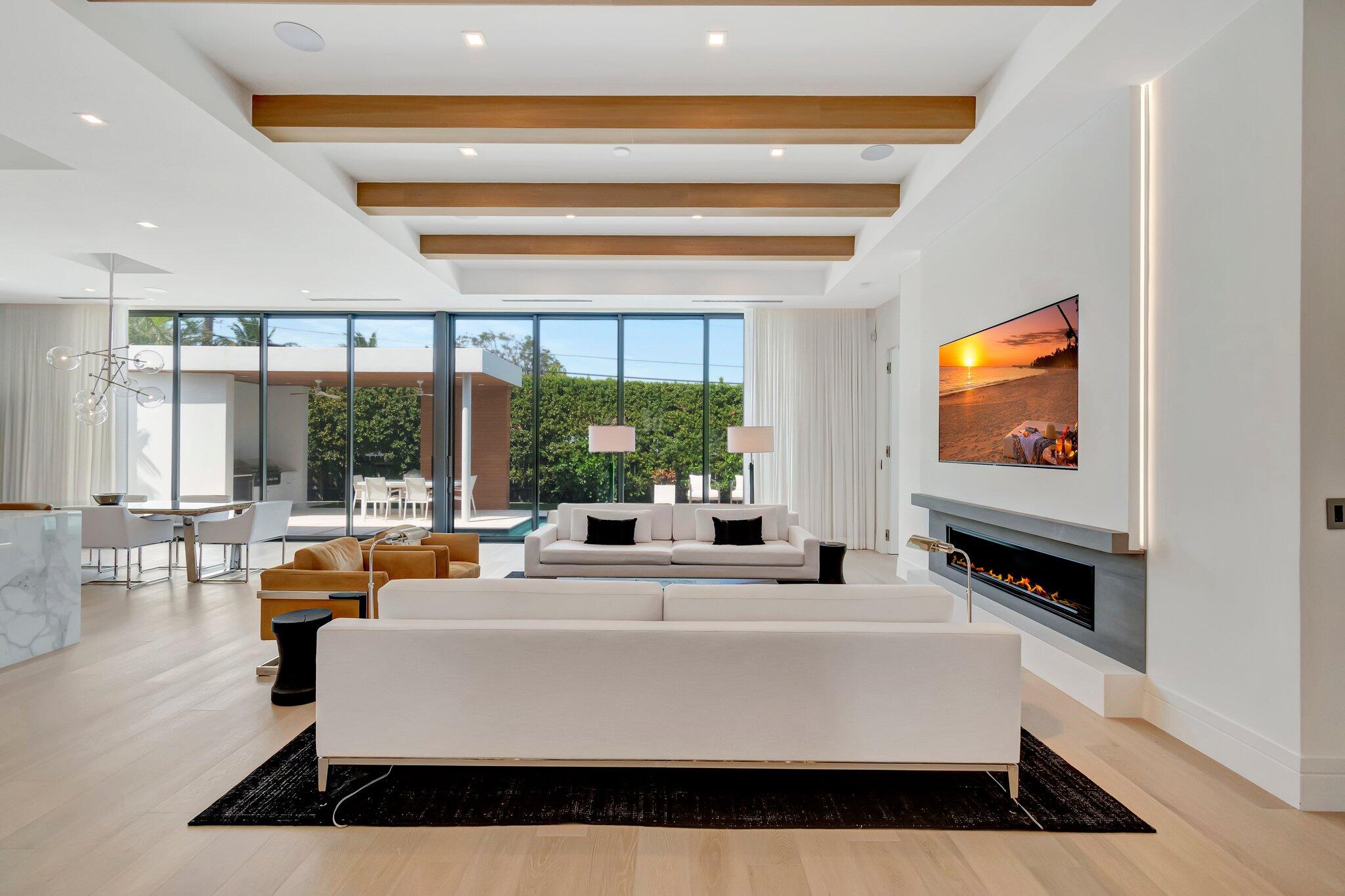 811 Granada Drive