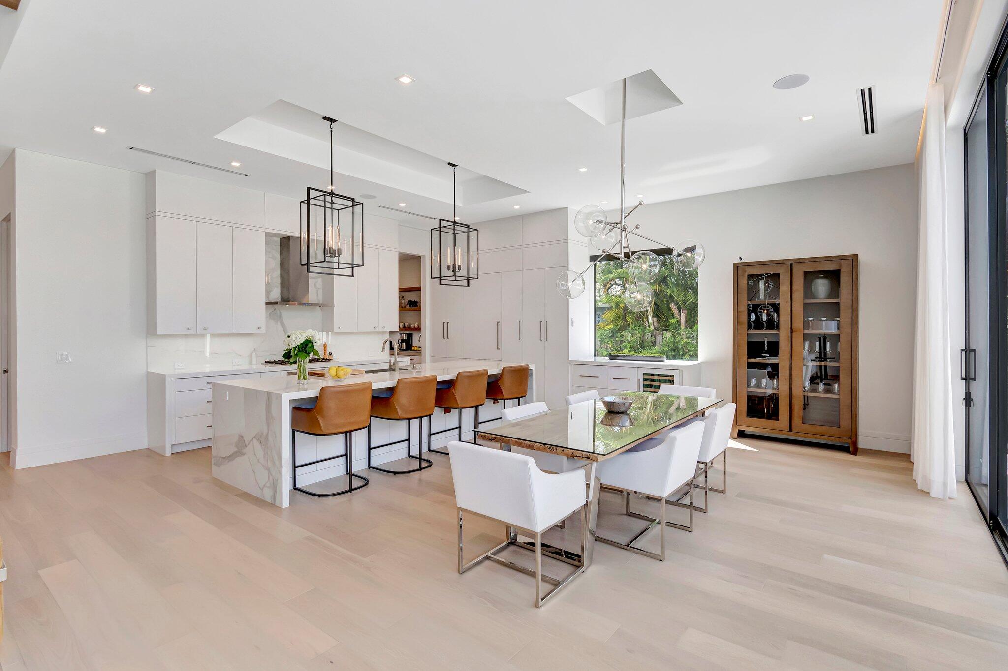 811 Granada Drive