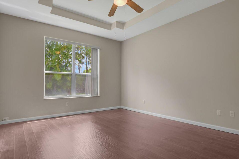 6731 Southport Drive W