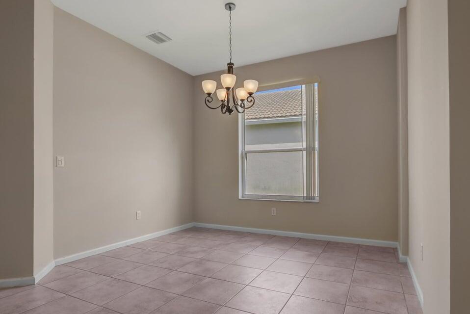 6731 Southport Drive W