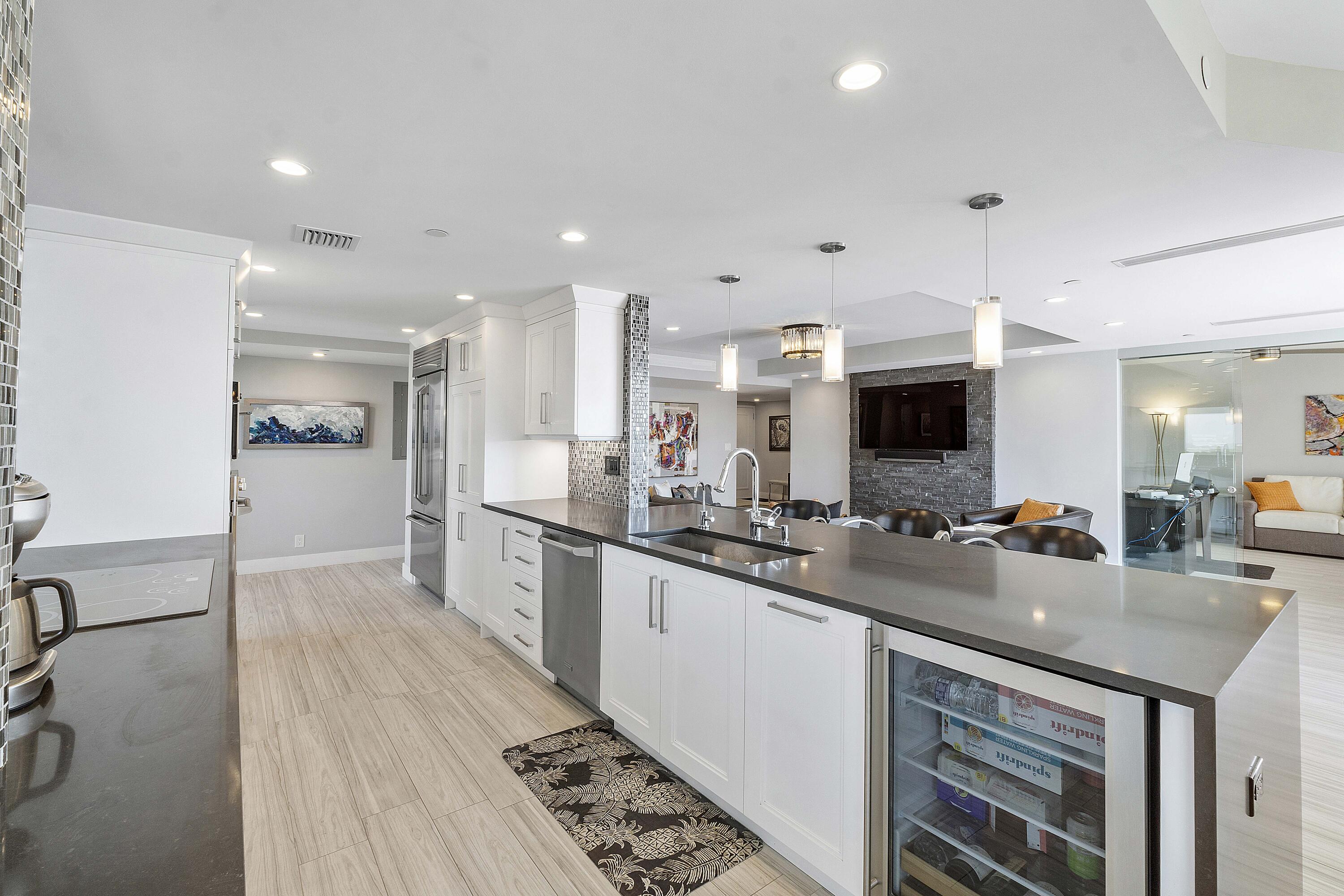 2917 S Ocean Boulevard 905