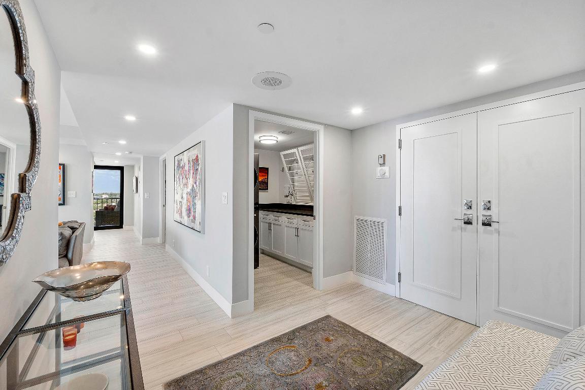 2917 S Ocean Boulevard 905