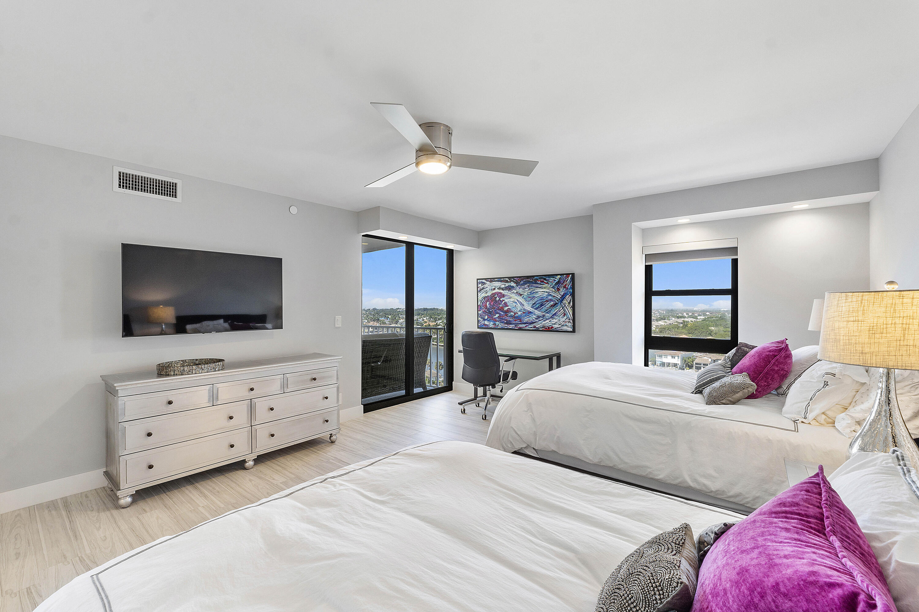 2917 S Ocean Boulevard 905