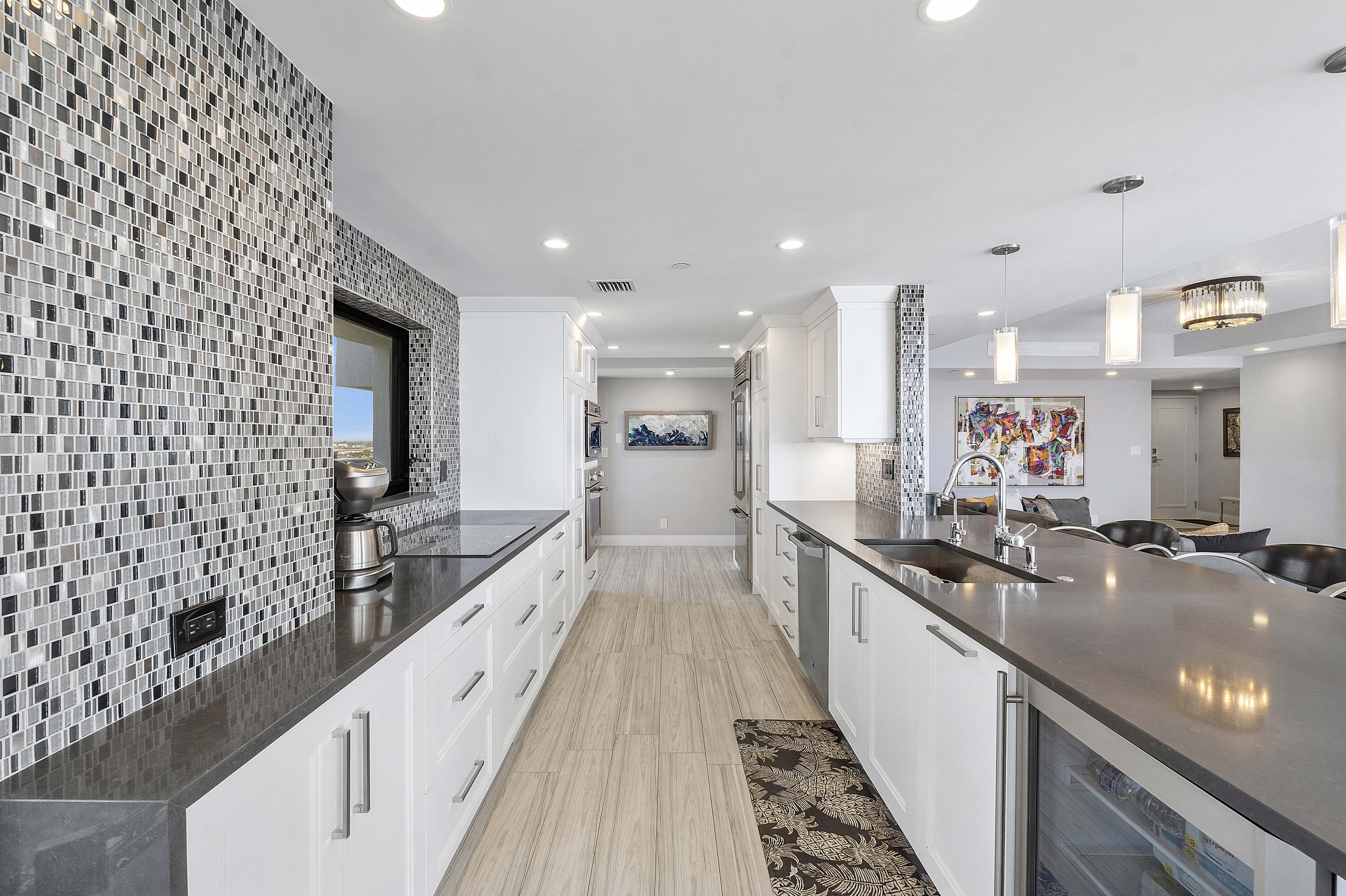 2917 S Ocean Boulevard 905