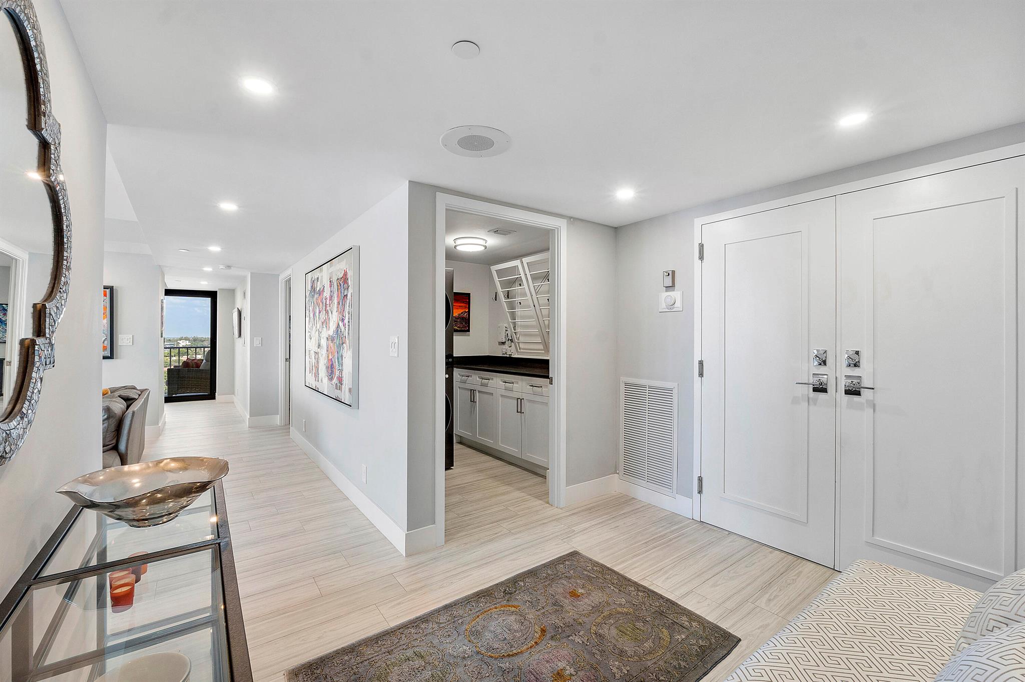 2917 S Ocean Boulevard 905