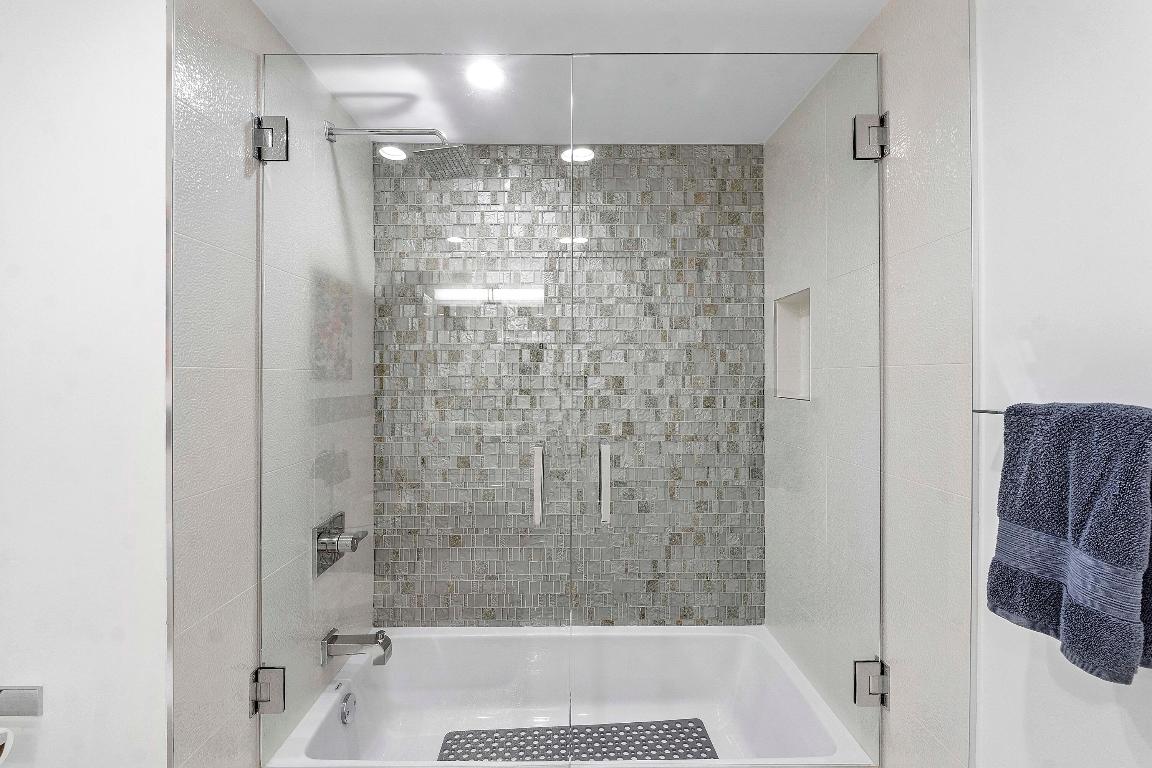 2917 S Ocean Boulevard 905