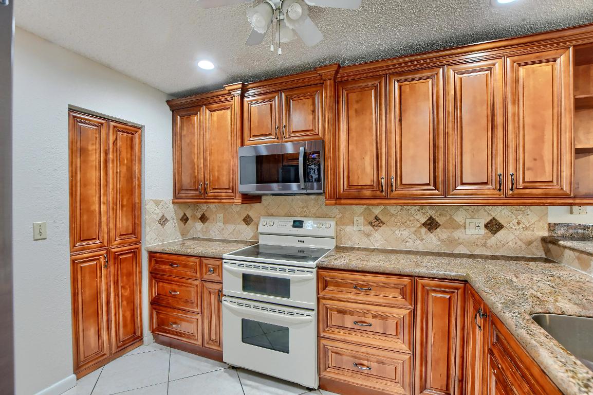 22556 Middletown Drive