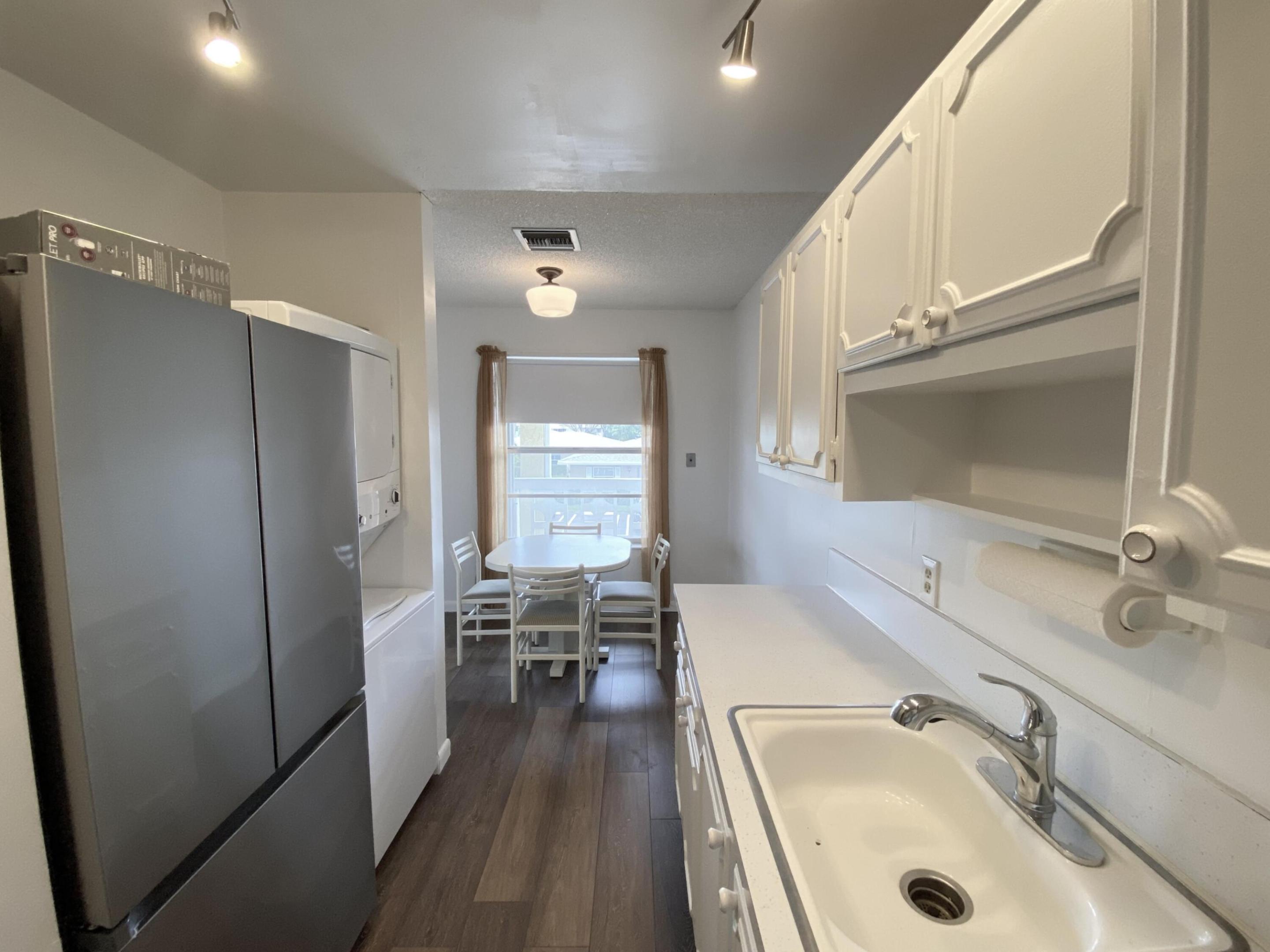 1121 Cactus Terrace 204