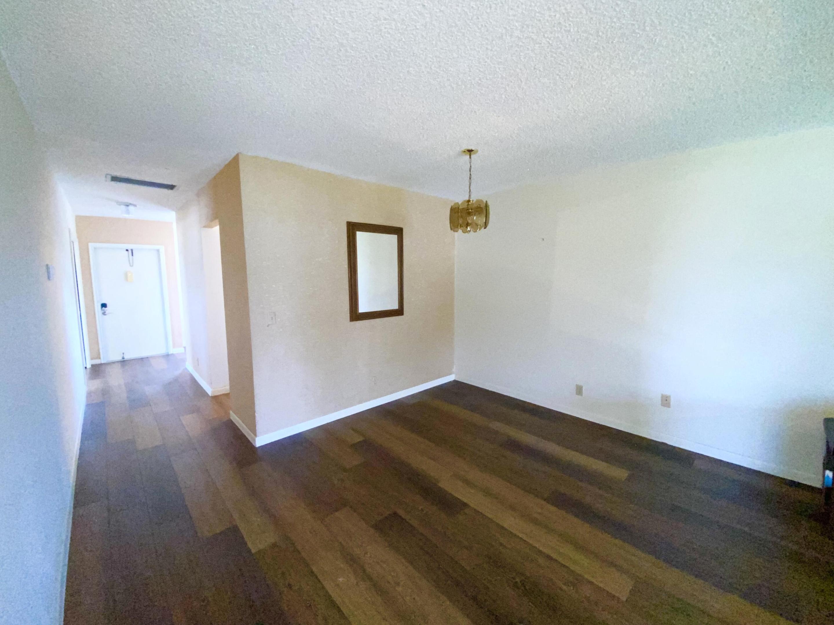 1121 Cactus Terrace 204