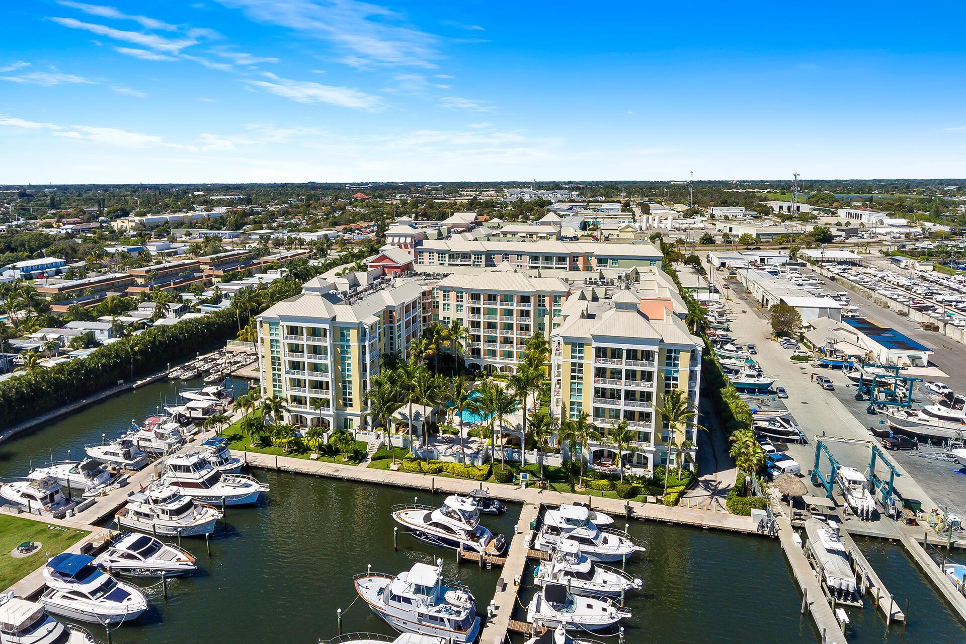 806 E Windward Way 321