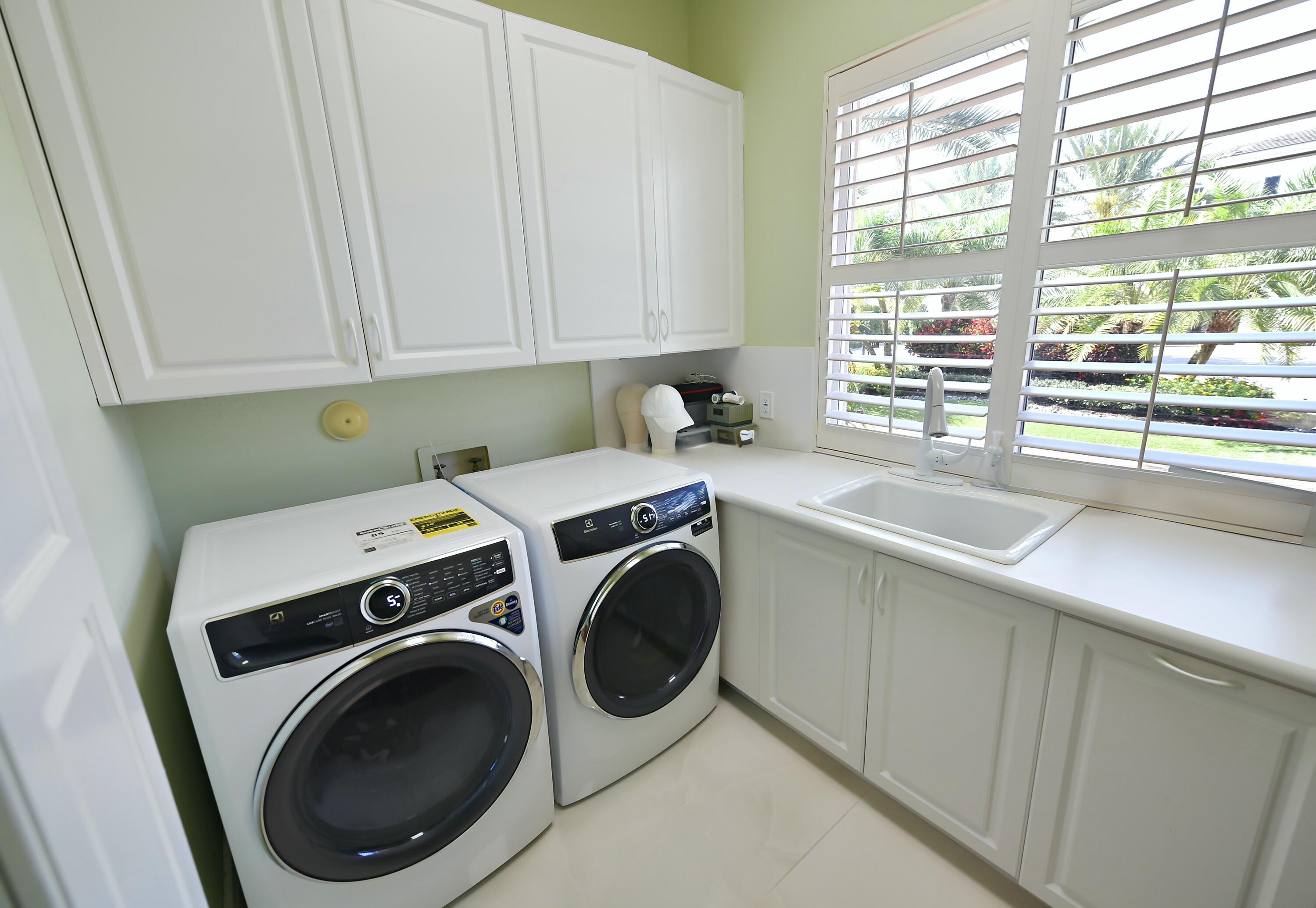 147 Thatch Palm Cove