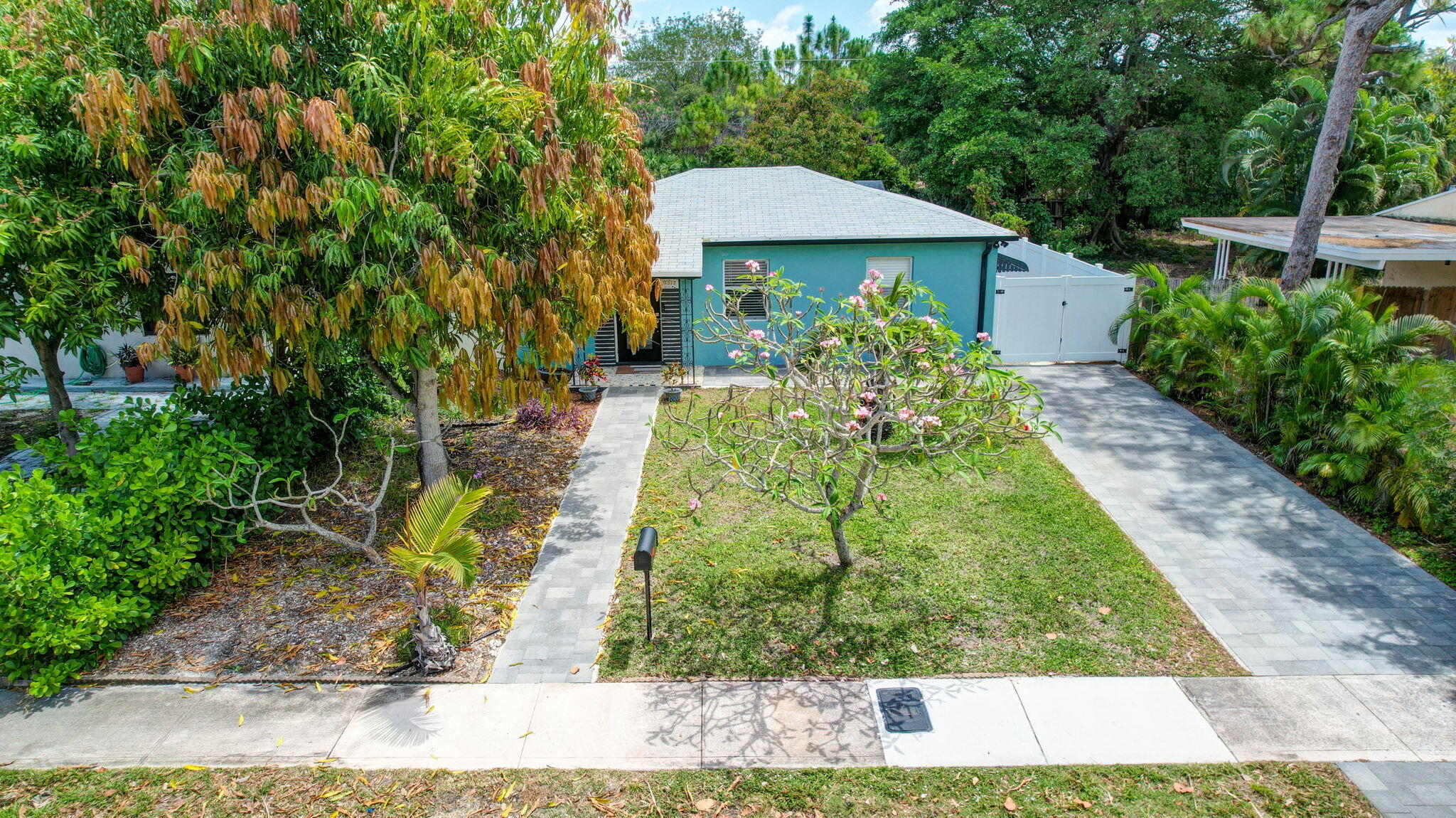 1312 NW 2nd Avenue