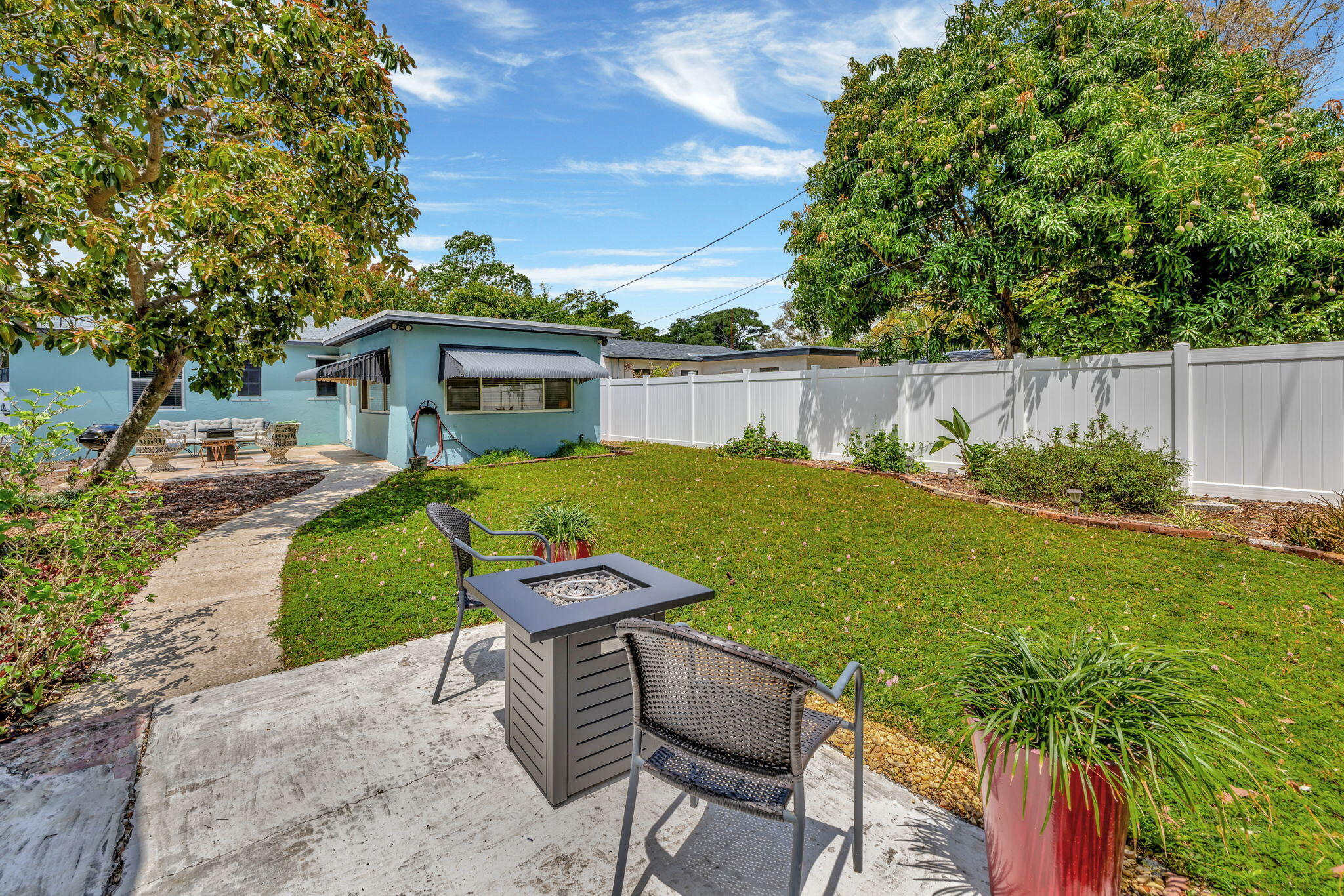 1312 NW 2nd Avenue