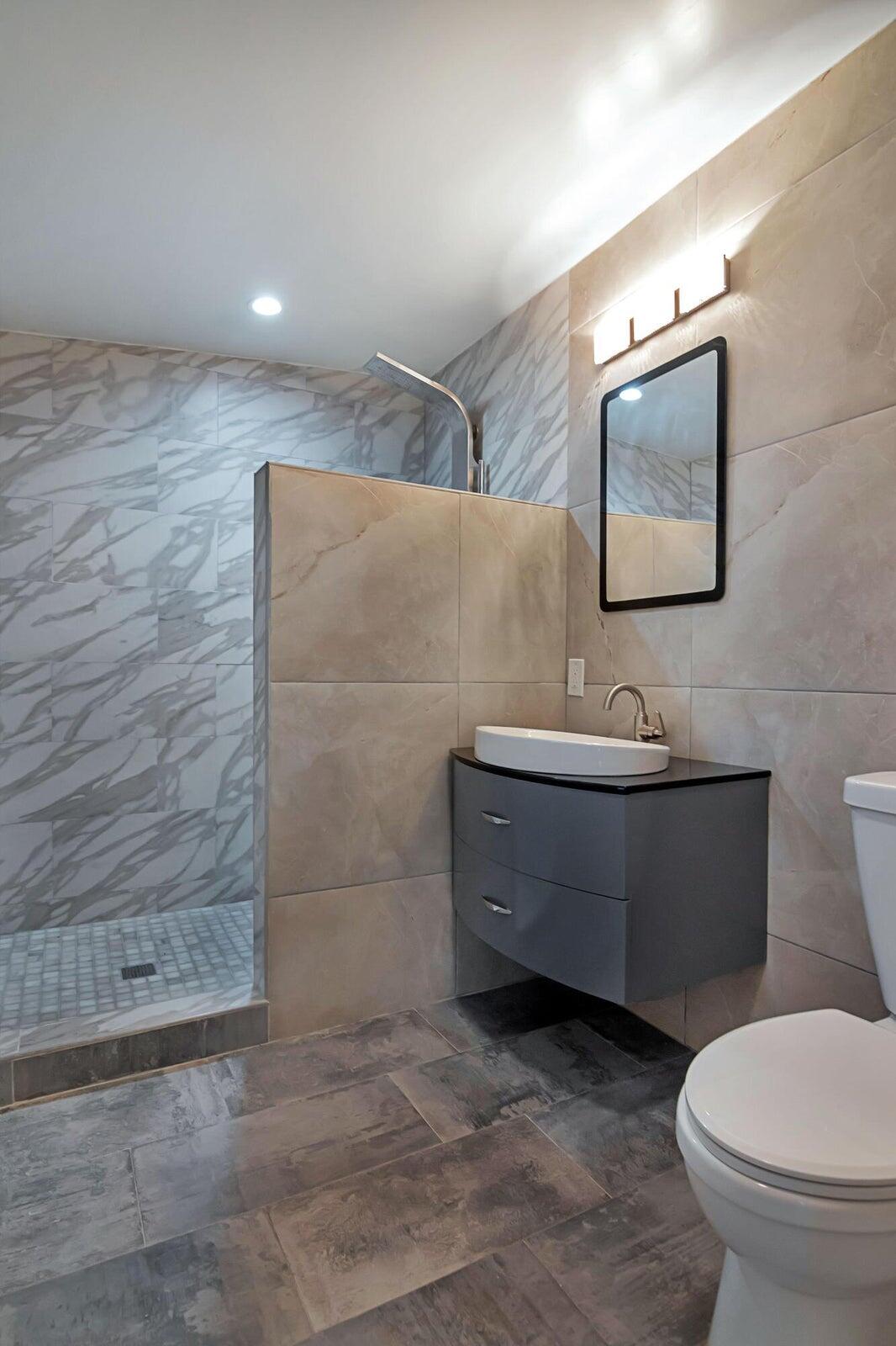 959 SW 18th Street W