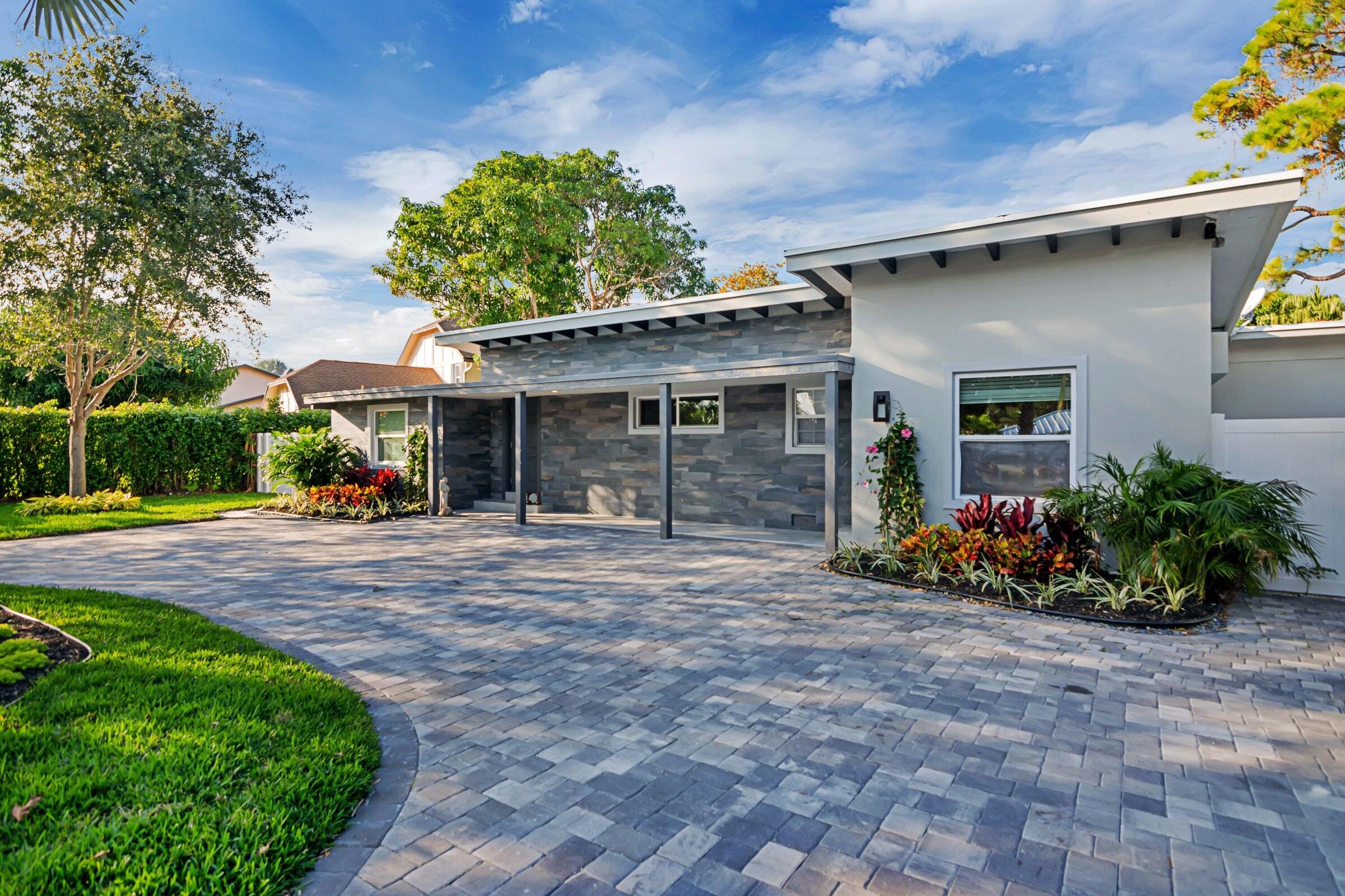 959 SW 18th Street W