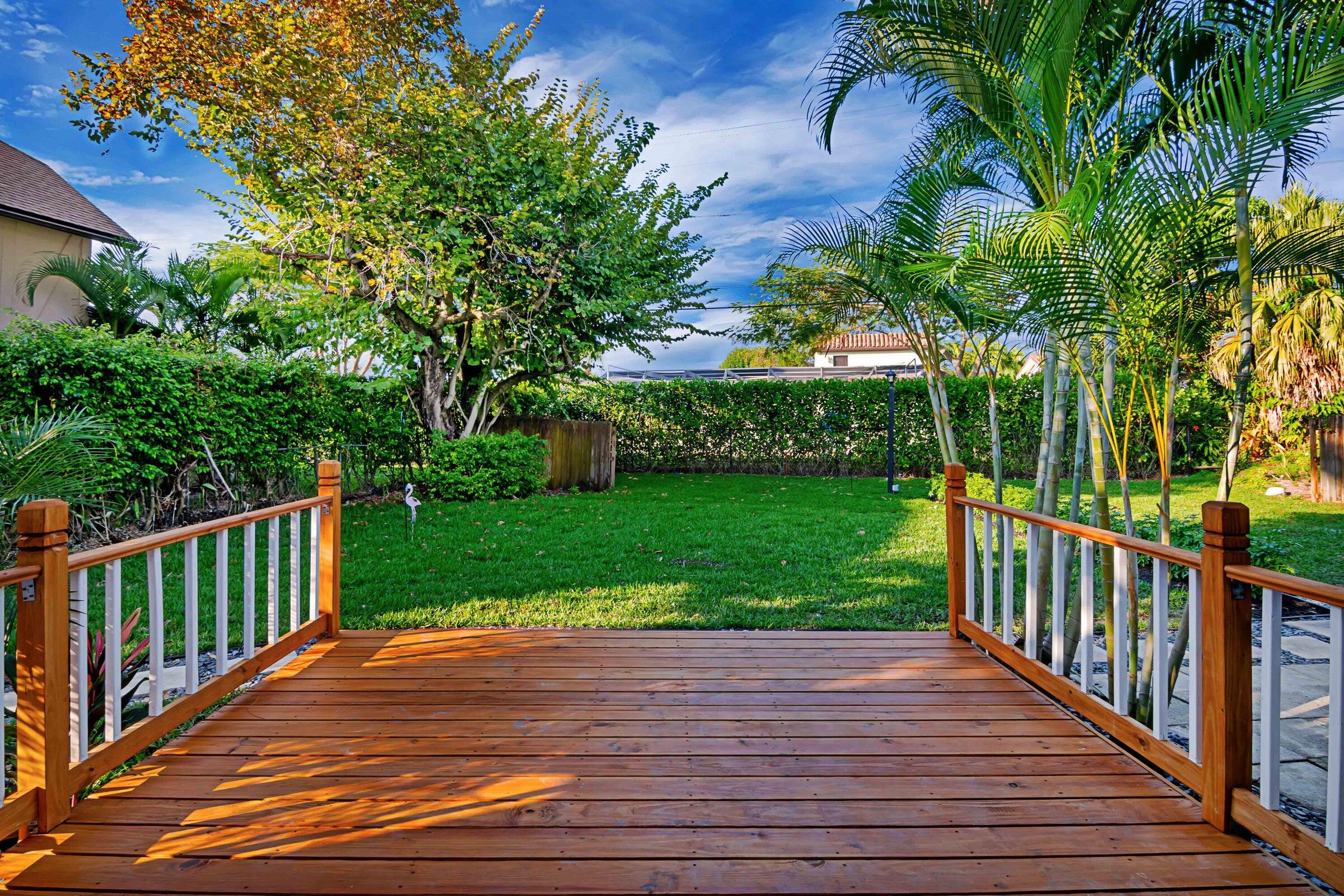 959 SW 18th Street W