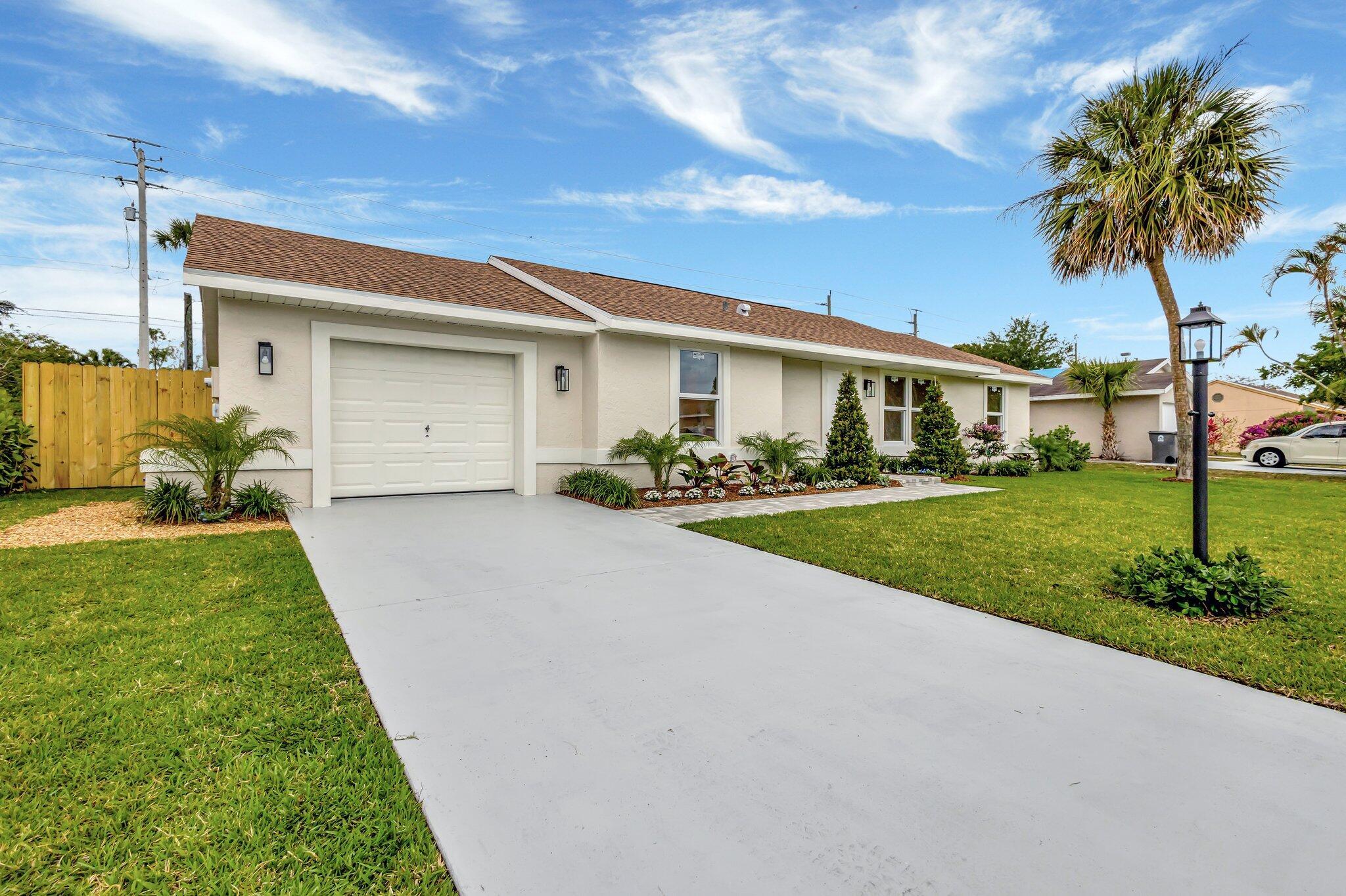 3849 Beresford Road W