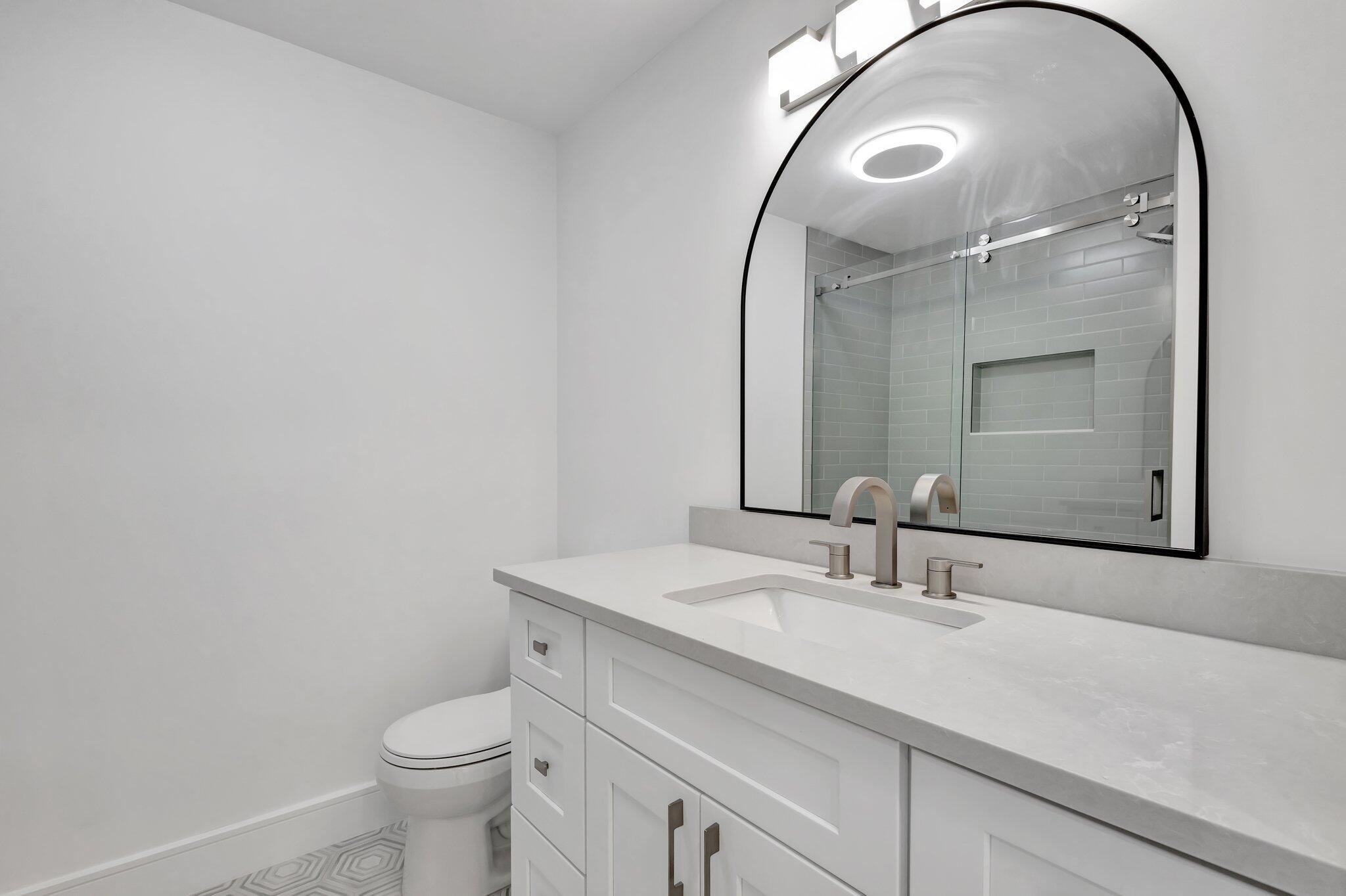 3849 Beresford Road W