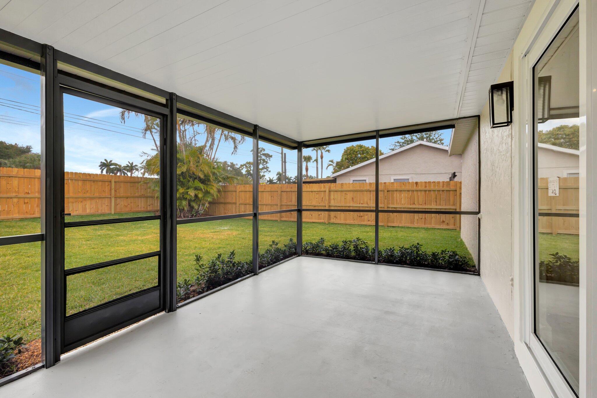 3849 Beresford Road W