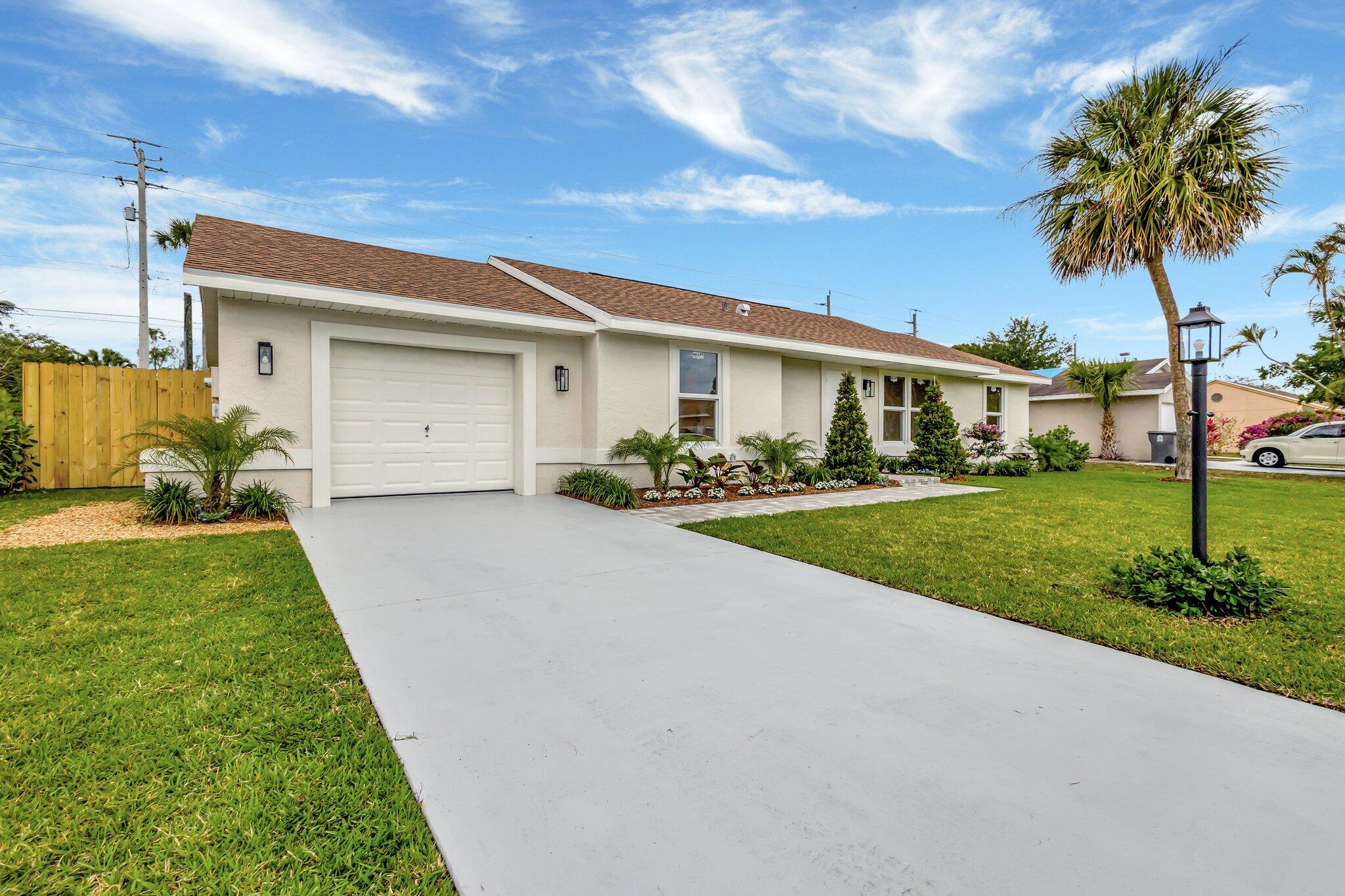 3849 Beresford Road W
