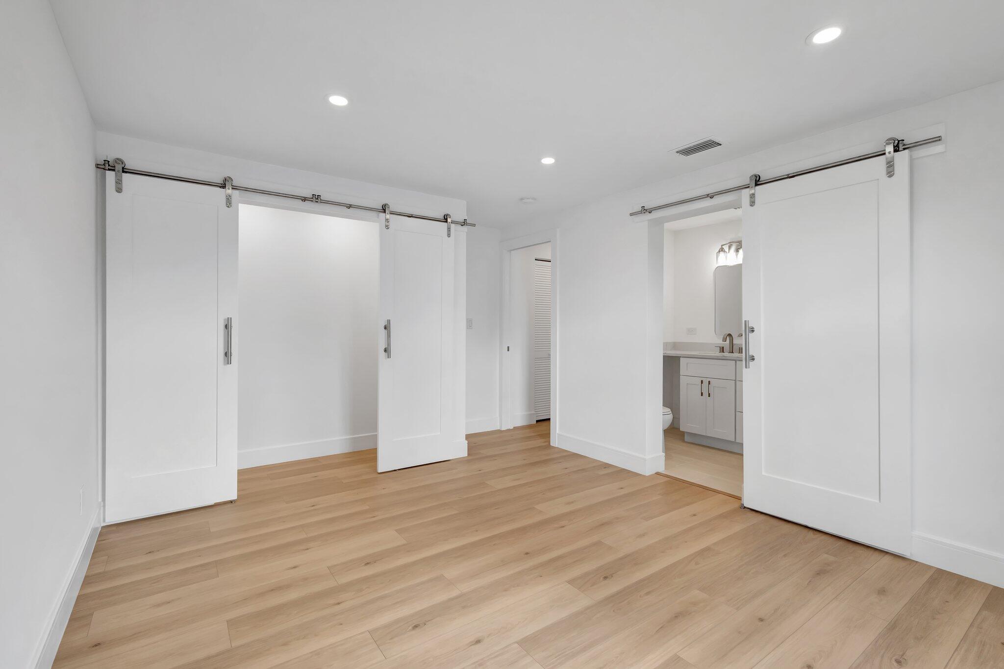 3849 Beresford Road W