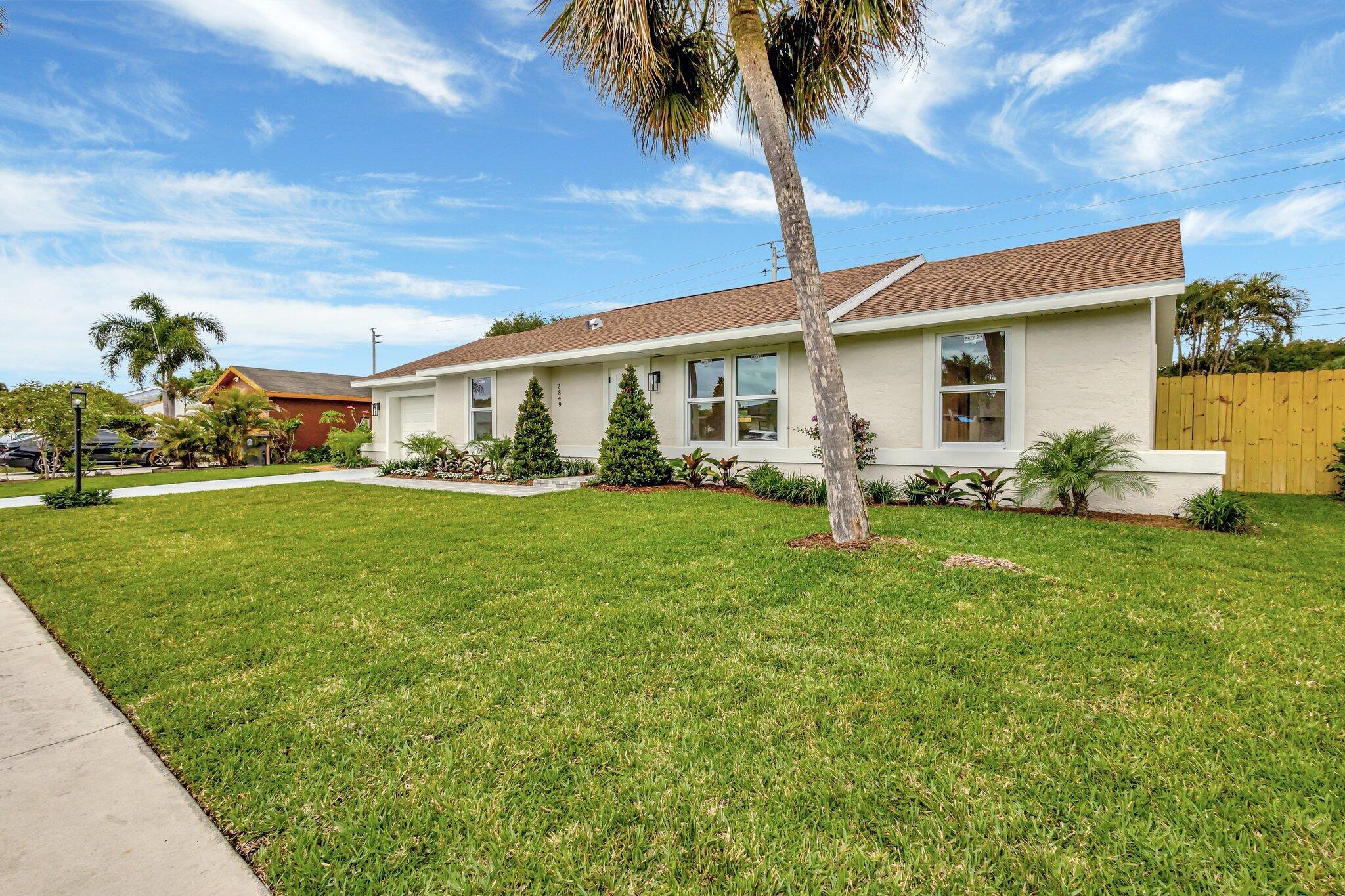 3849 Beresford Road W