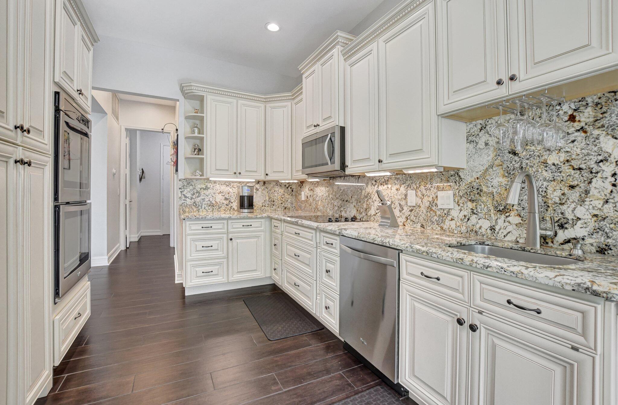 2530 NW 52nd Street