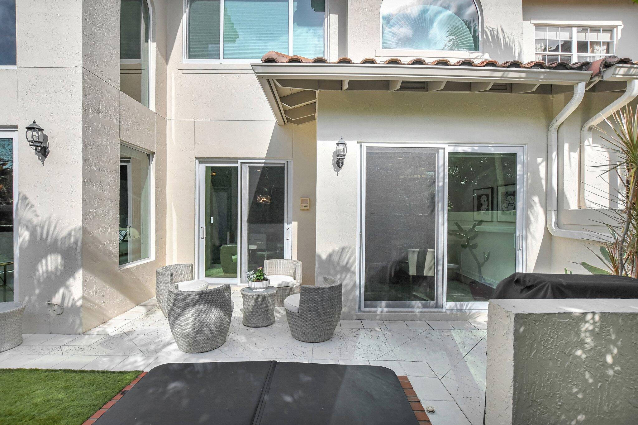 2530 NW 52nd Street