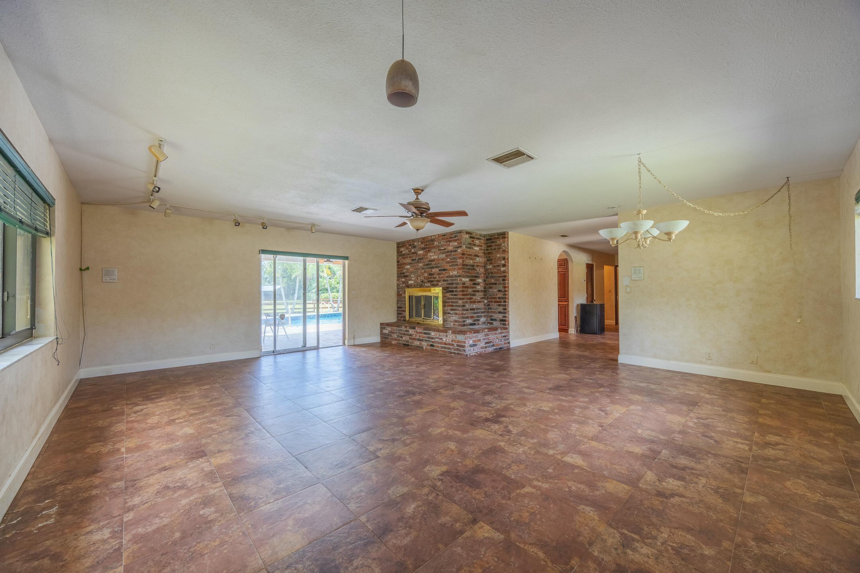 17610 SW 61 Court