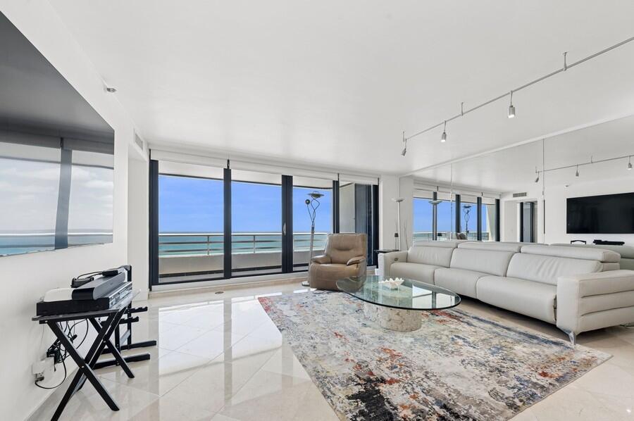 1400 S Ocean Boulevard 1004